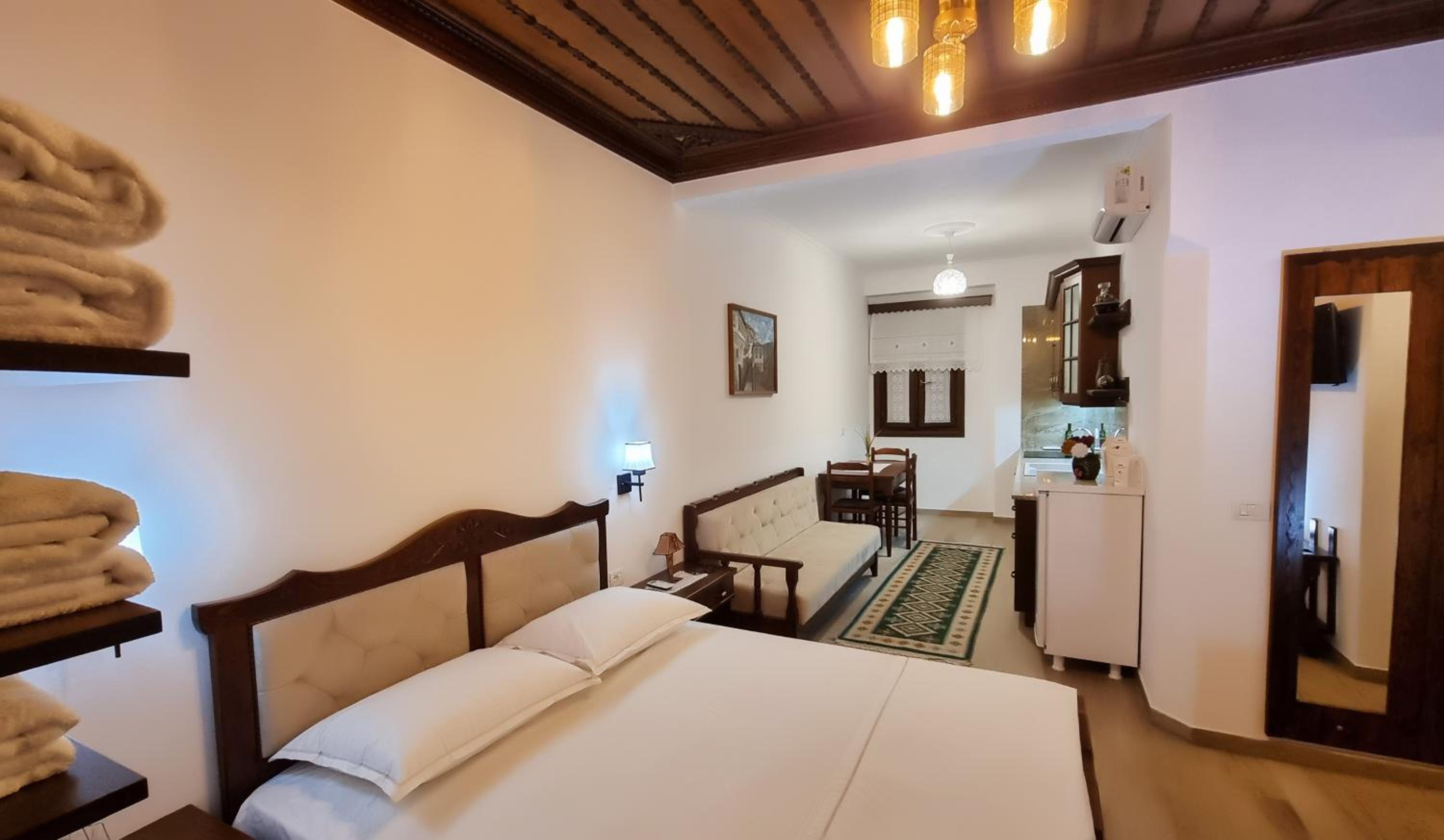 Master Hotel