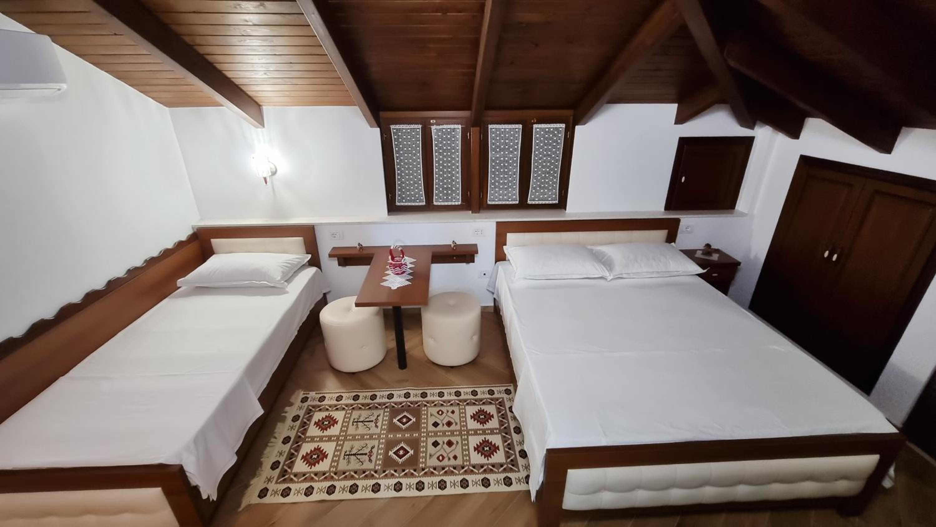Master Hotel