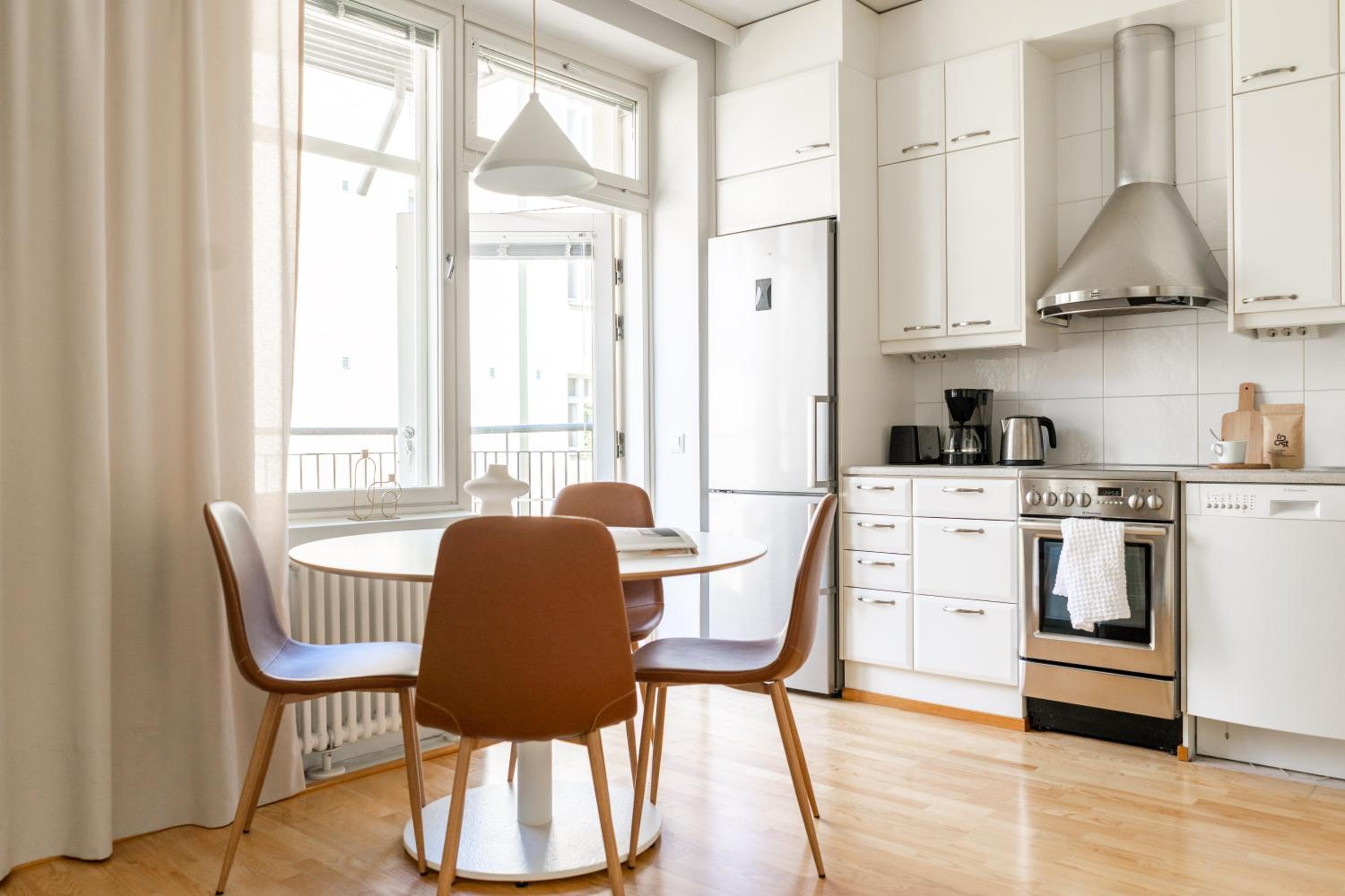 Stylish 1br with private sauna & balcony view 5