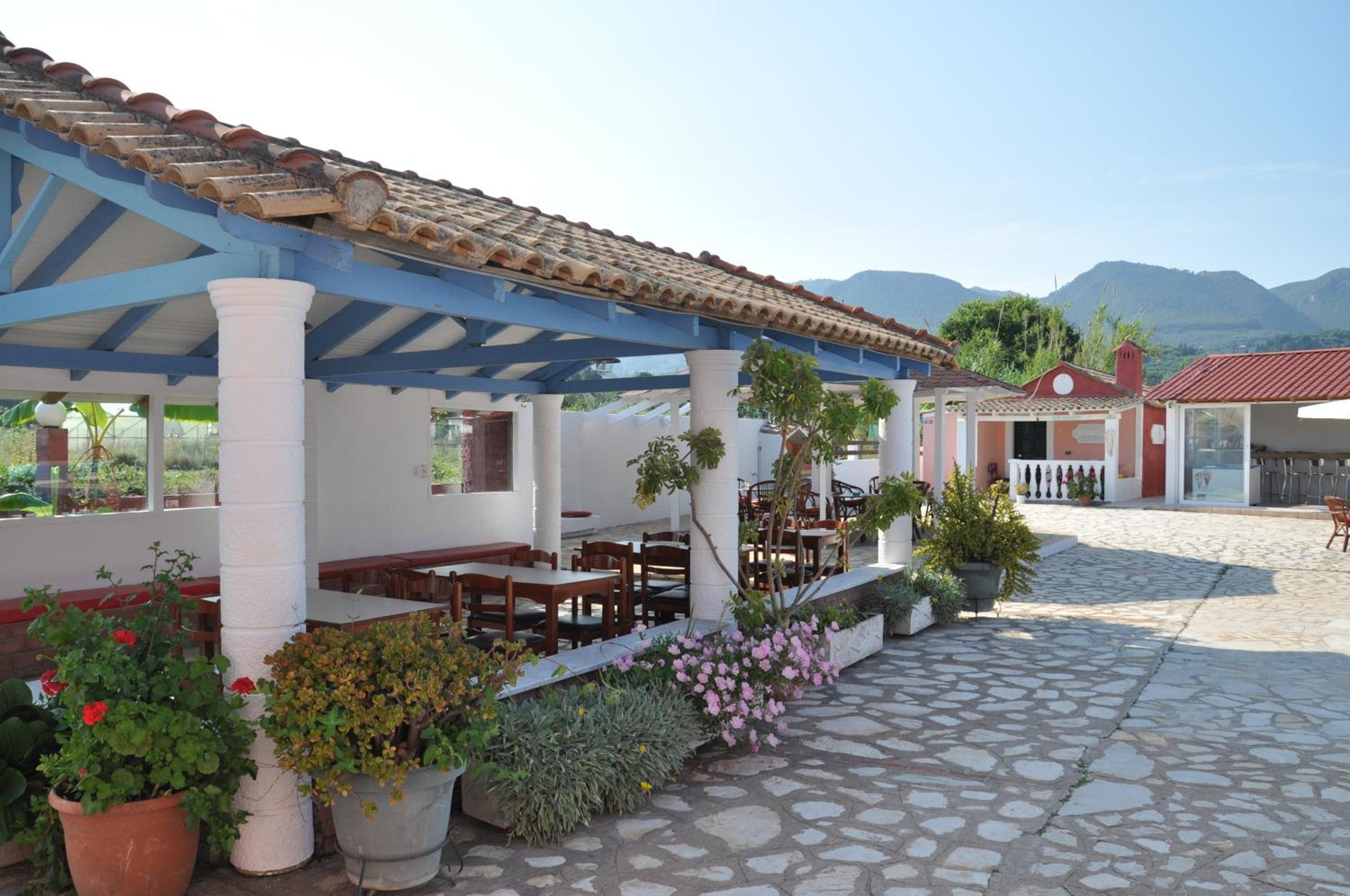 Tassos Apartments