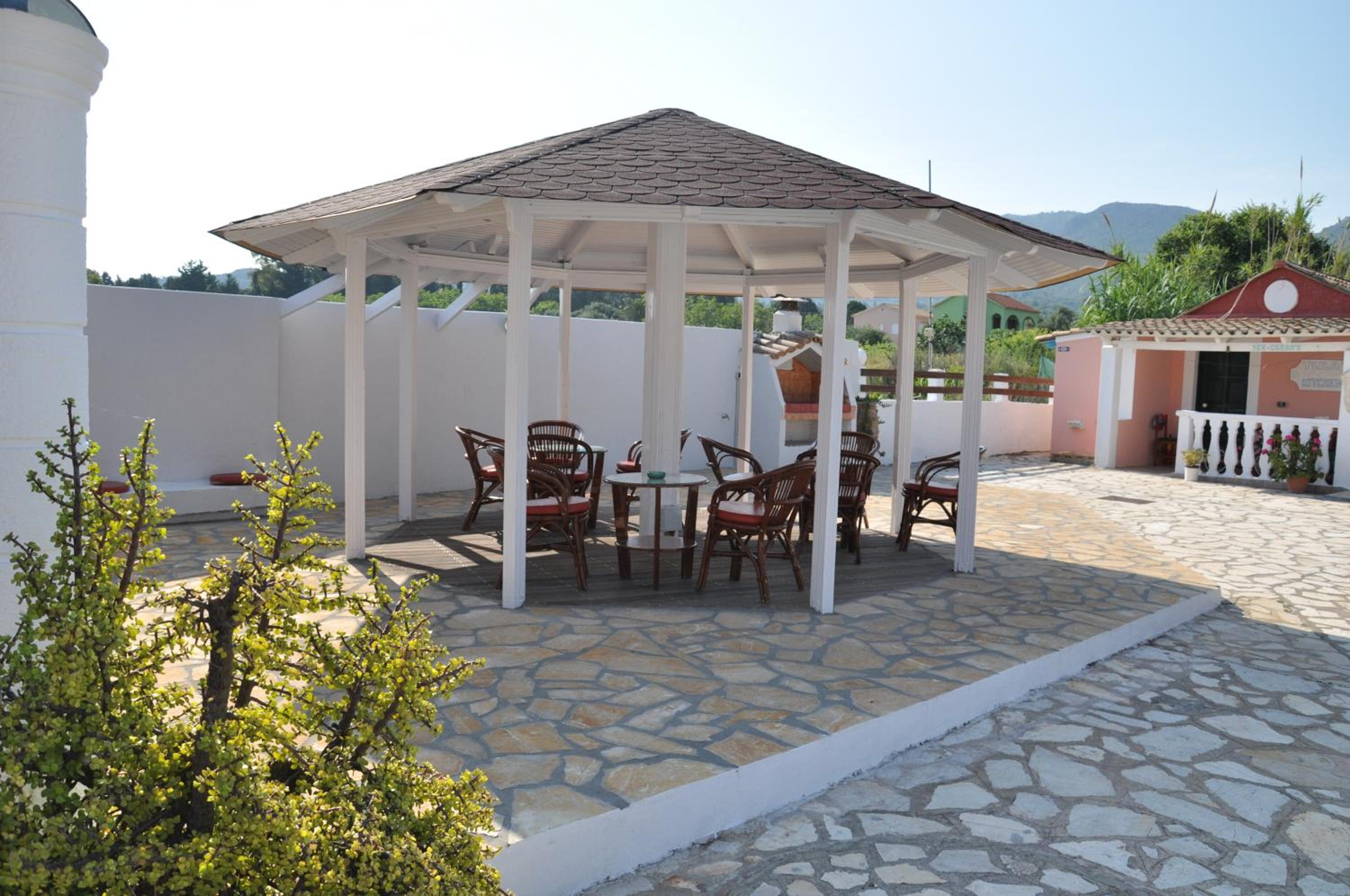 Tassos Apartments