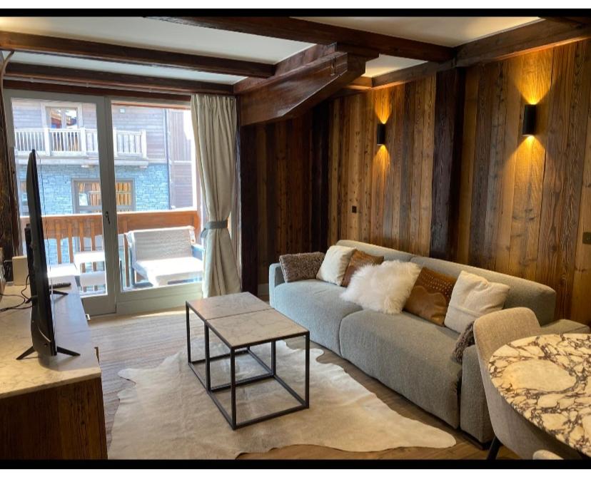 Luxury suite 70m2 balcon courchevel1850 parking