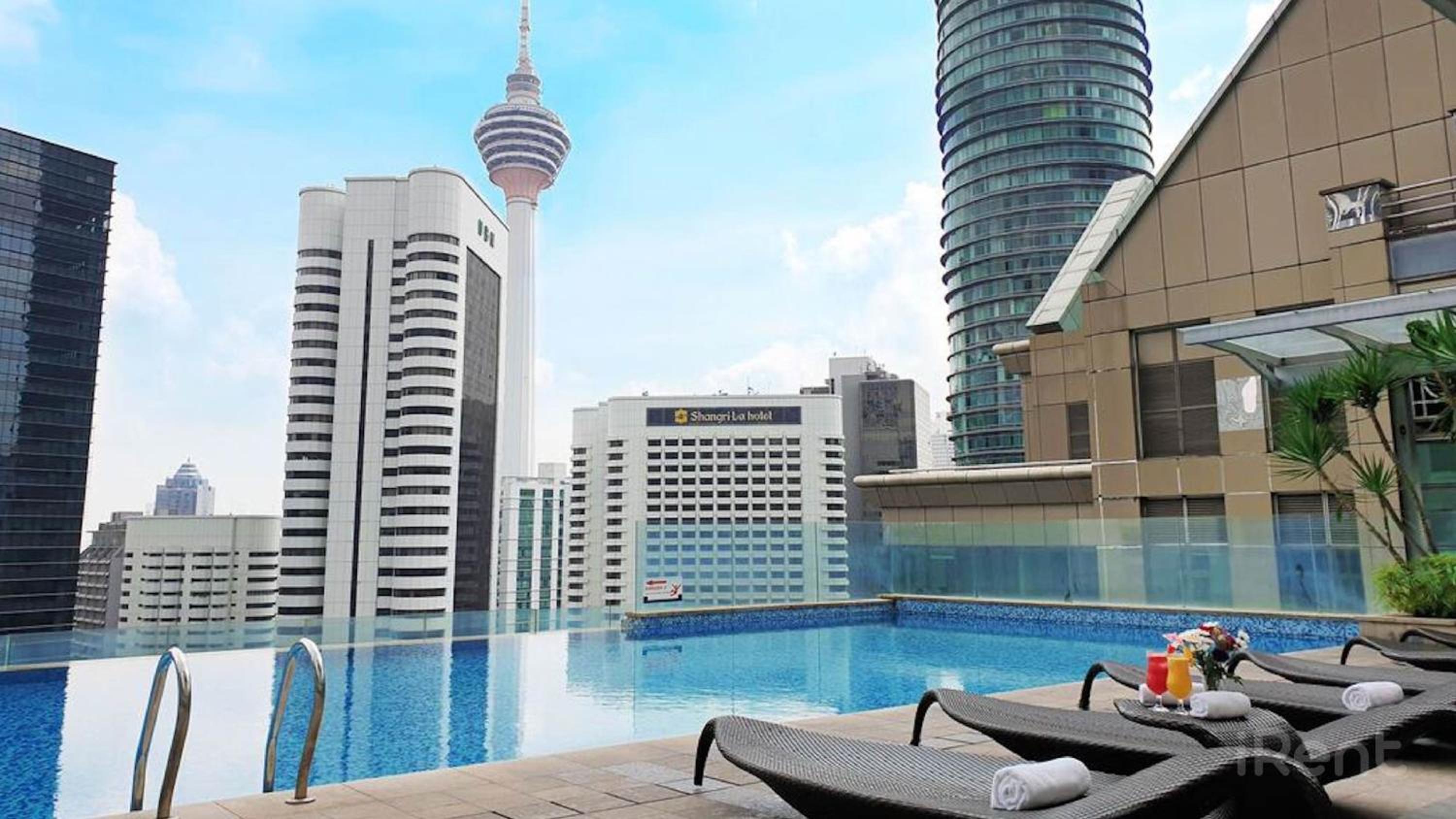 Lot 163 Suites KLCC by iRent365