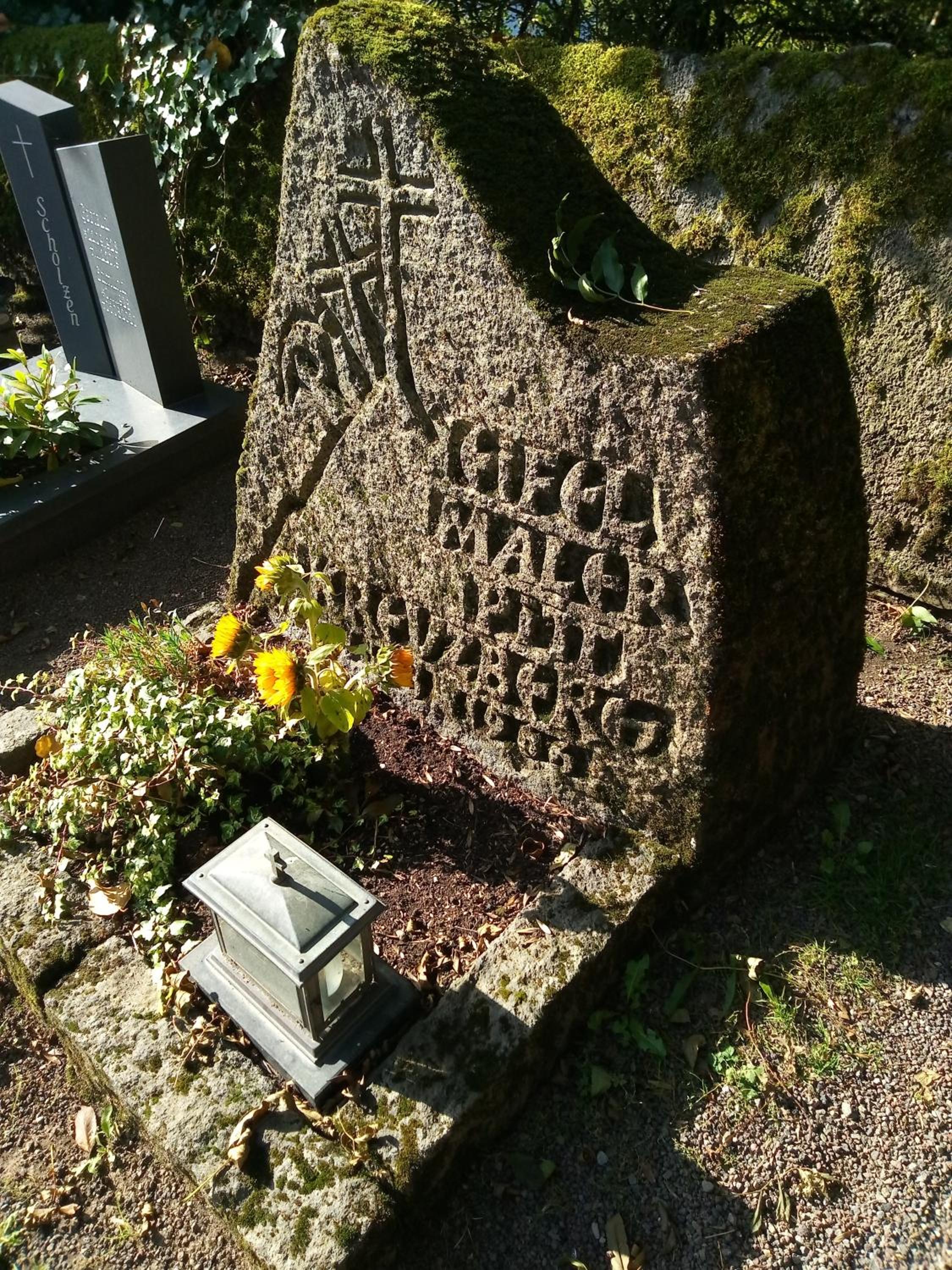 Photo 33