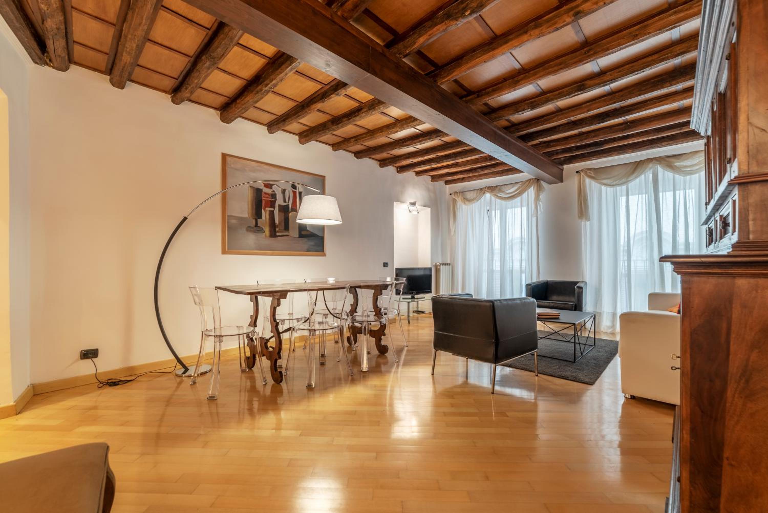 Pantheon View Apartment photo 4