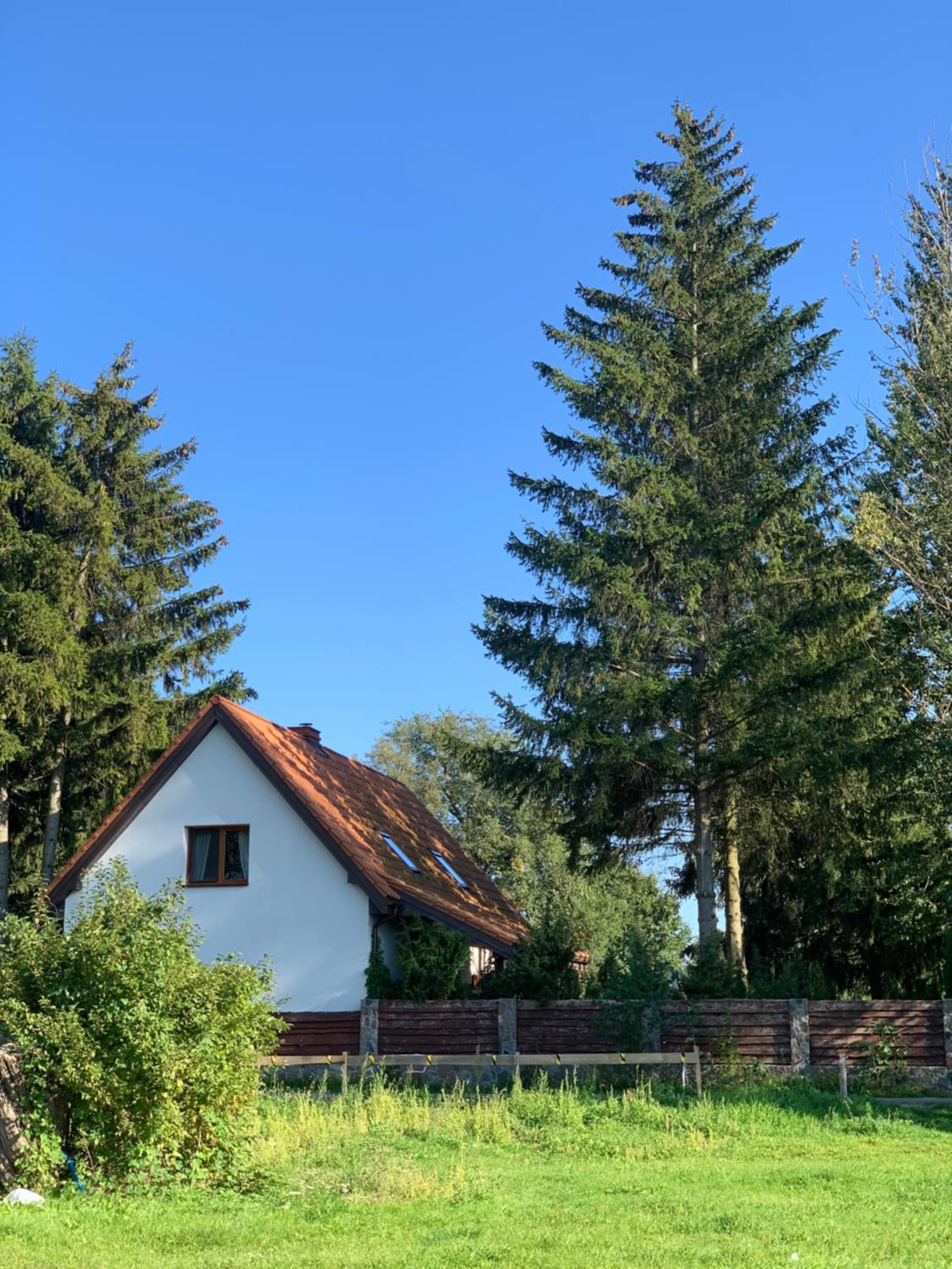 Uroczy dom nad jeziorem Śniardwy tuż obok plaży