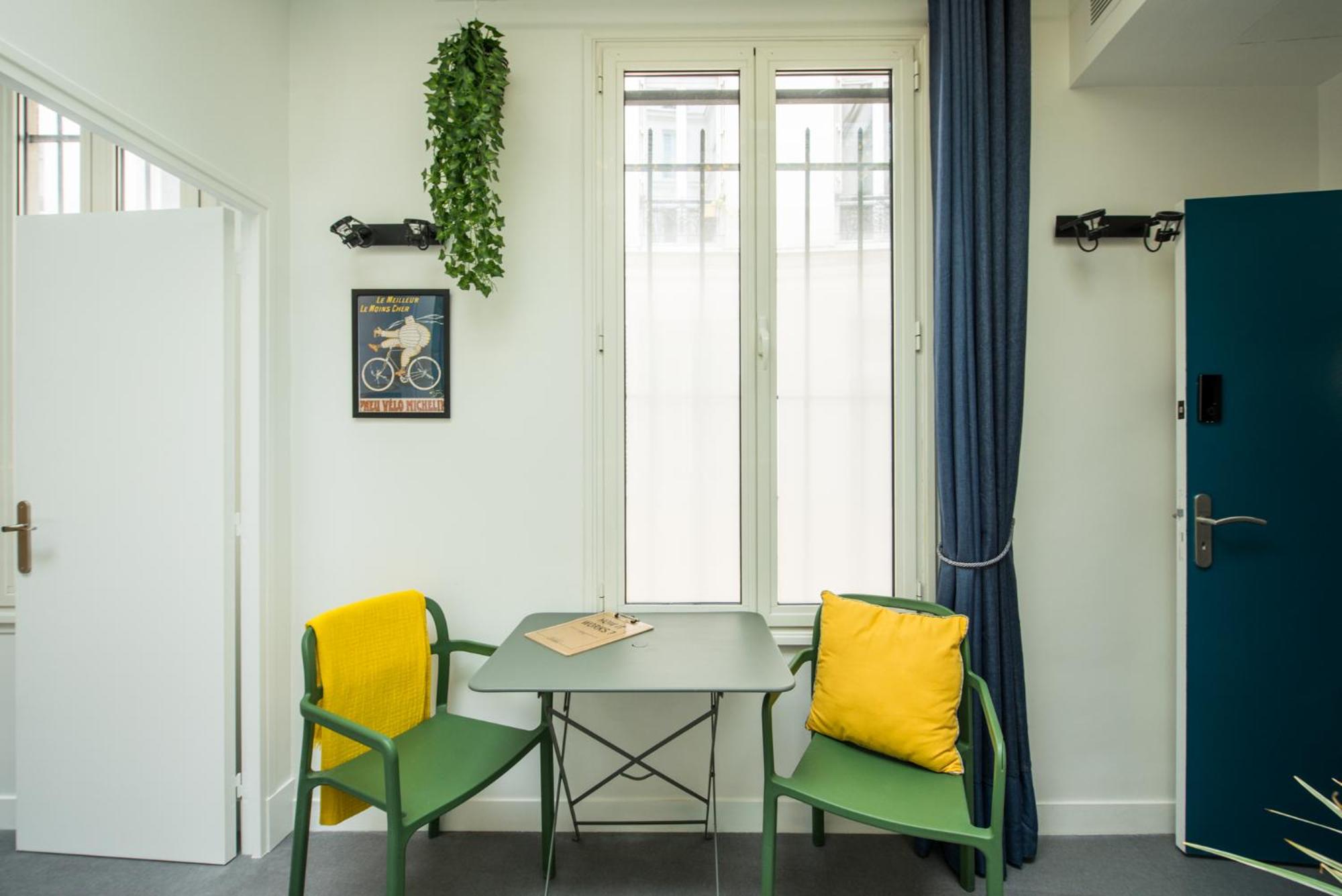 MAISON FRANCOIS Paris - Two rooms apartment or Studio - Linkable together