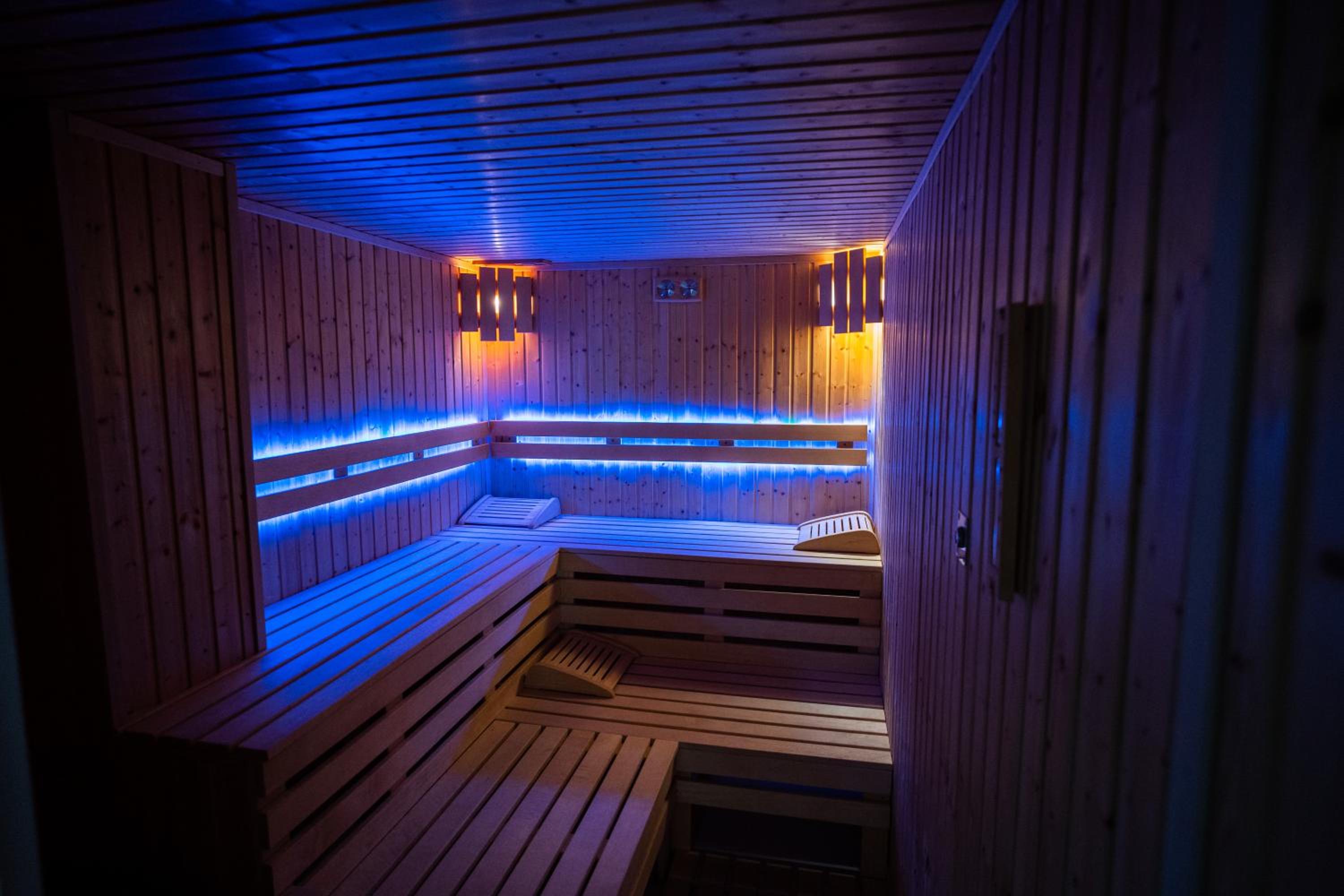 Jacuzzi