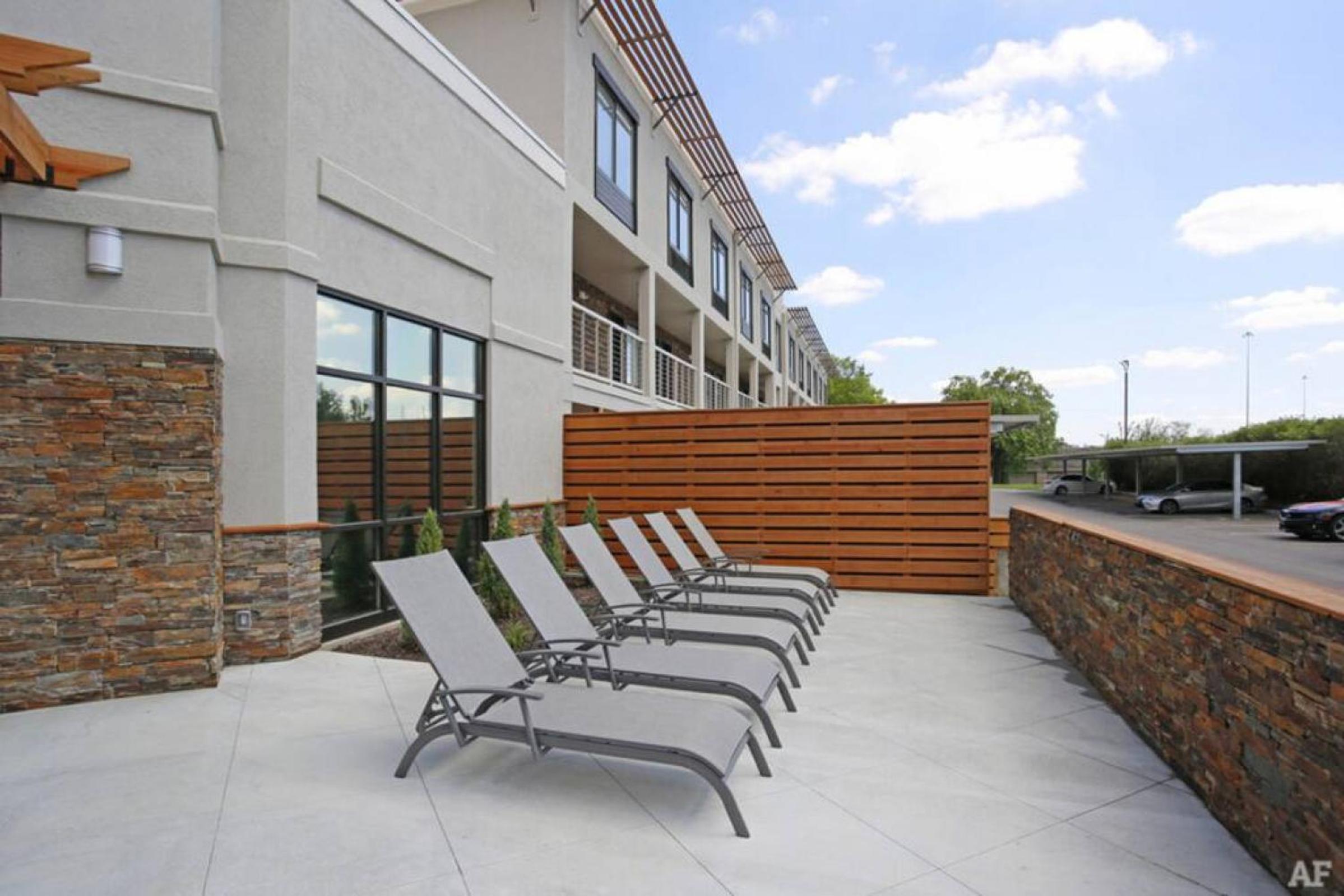 Roe 107 Unit 1 Comfy and Cozy Studio Minutes From Top Golf view 4