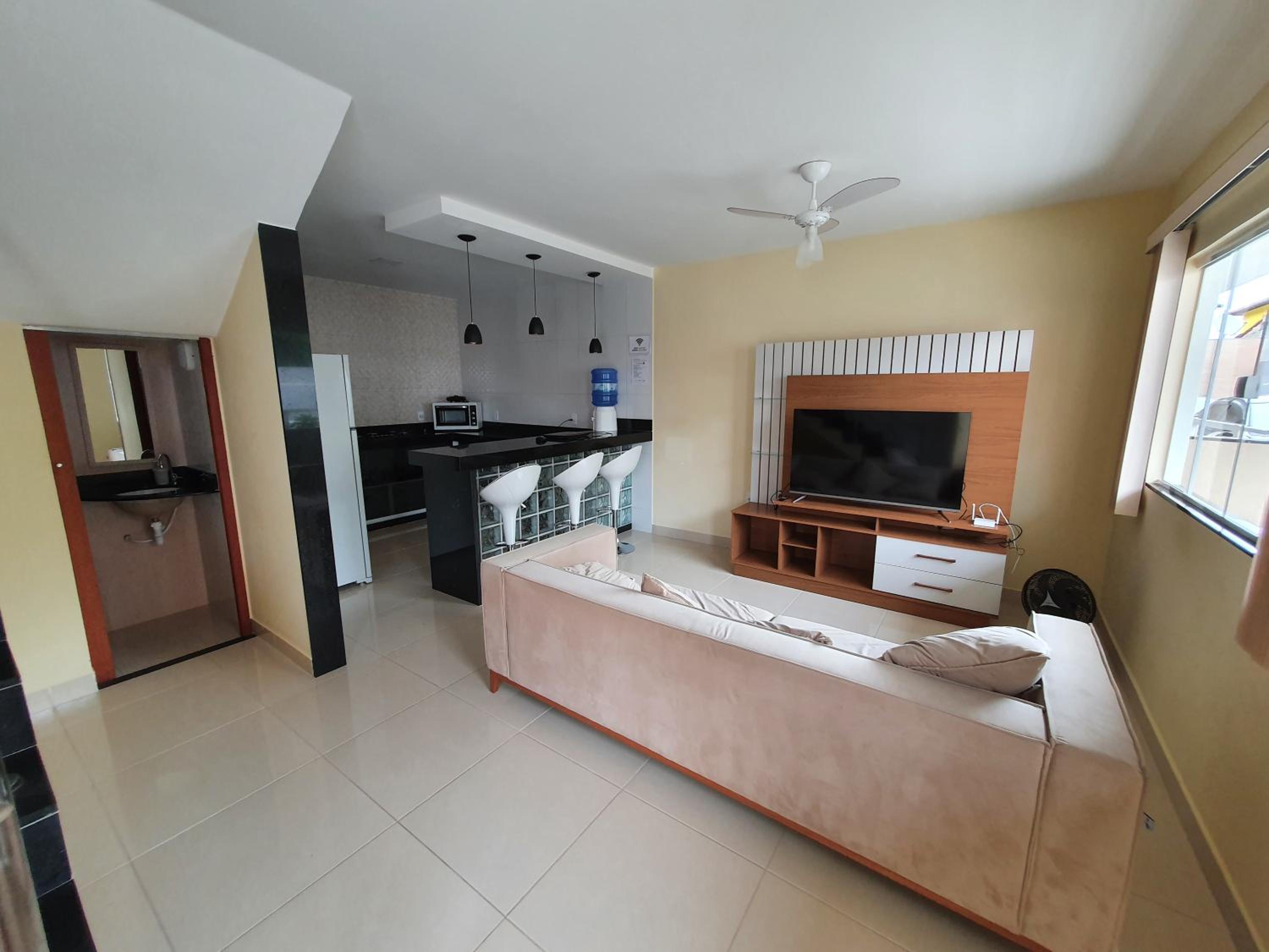 Casa Duplex Iriri - Banheira e Piscina