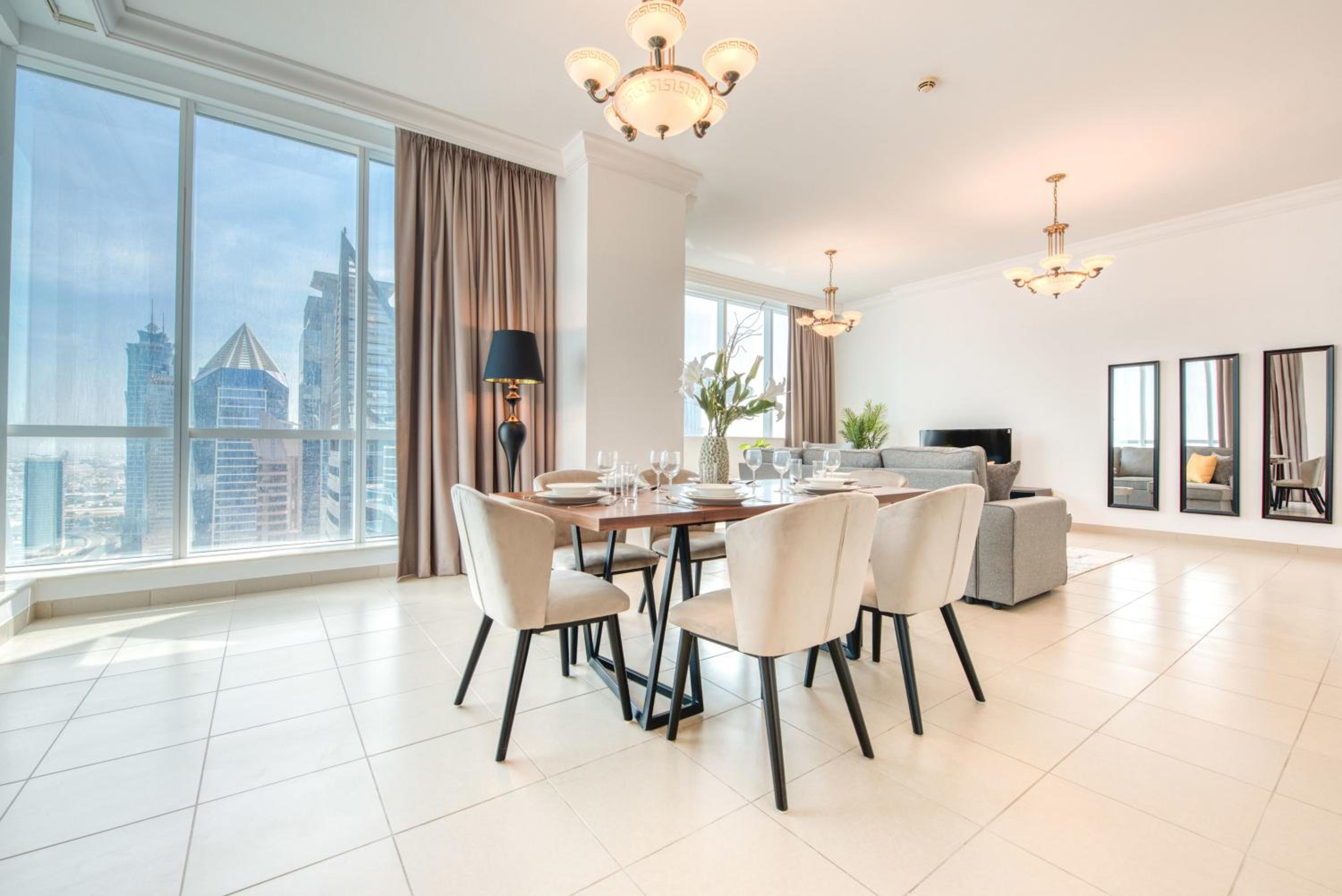 Exquisite Dubai's Urban Living in the City Centre