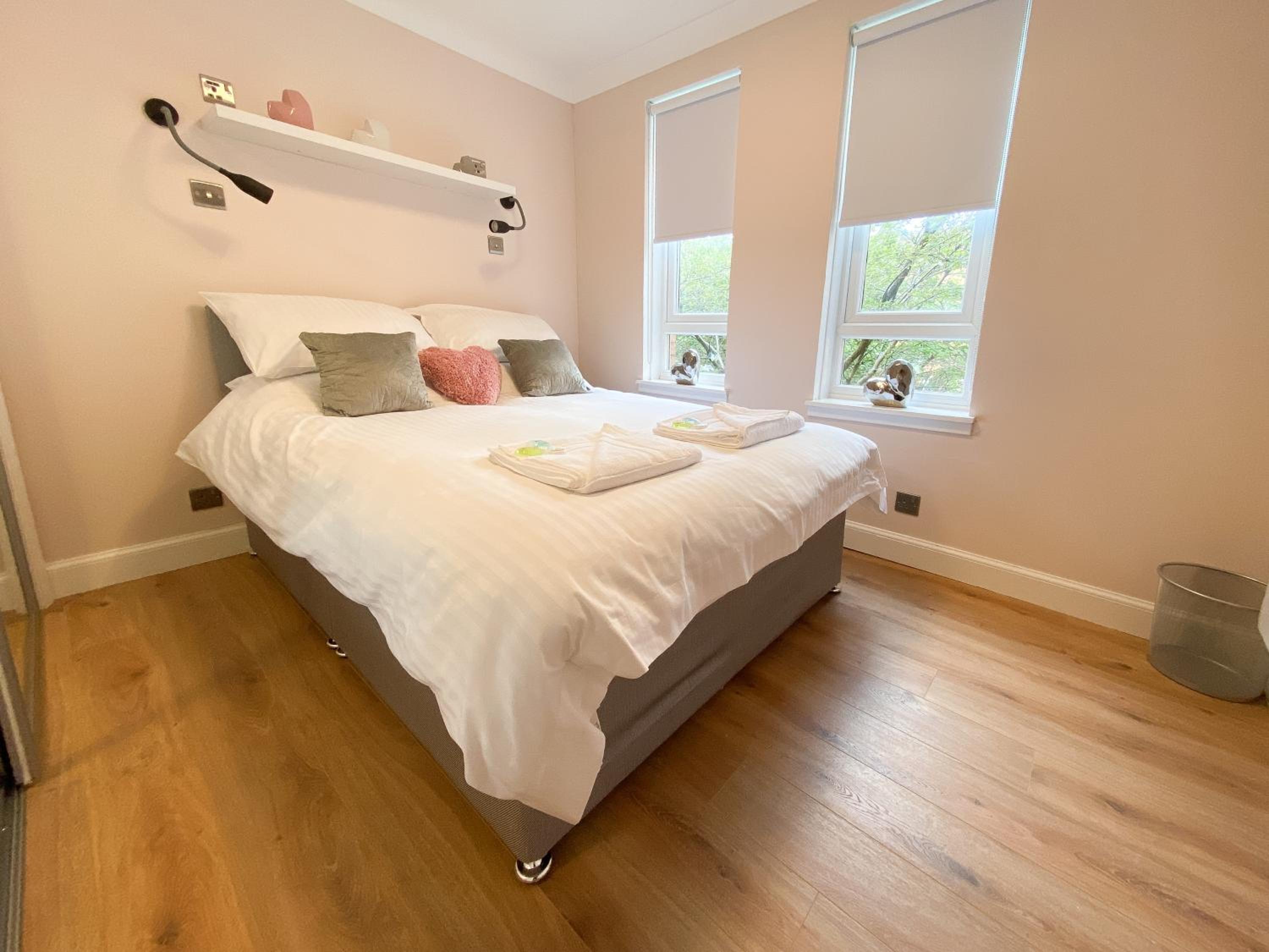 Glasgow 2bd City Centre Apartment - Free Private Parking view 4