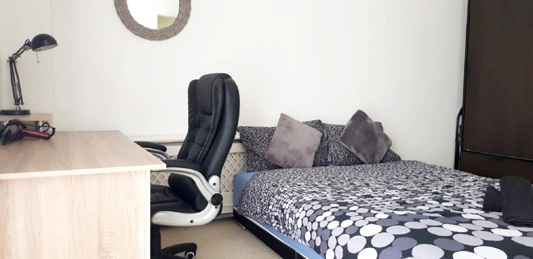 Tower Bridge Rooms