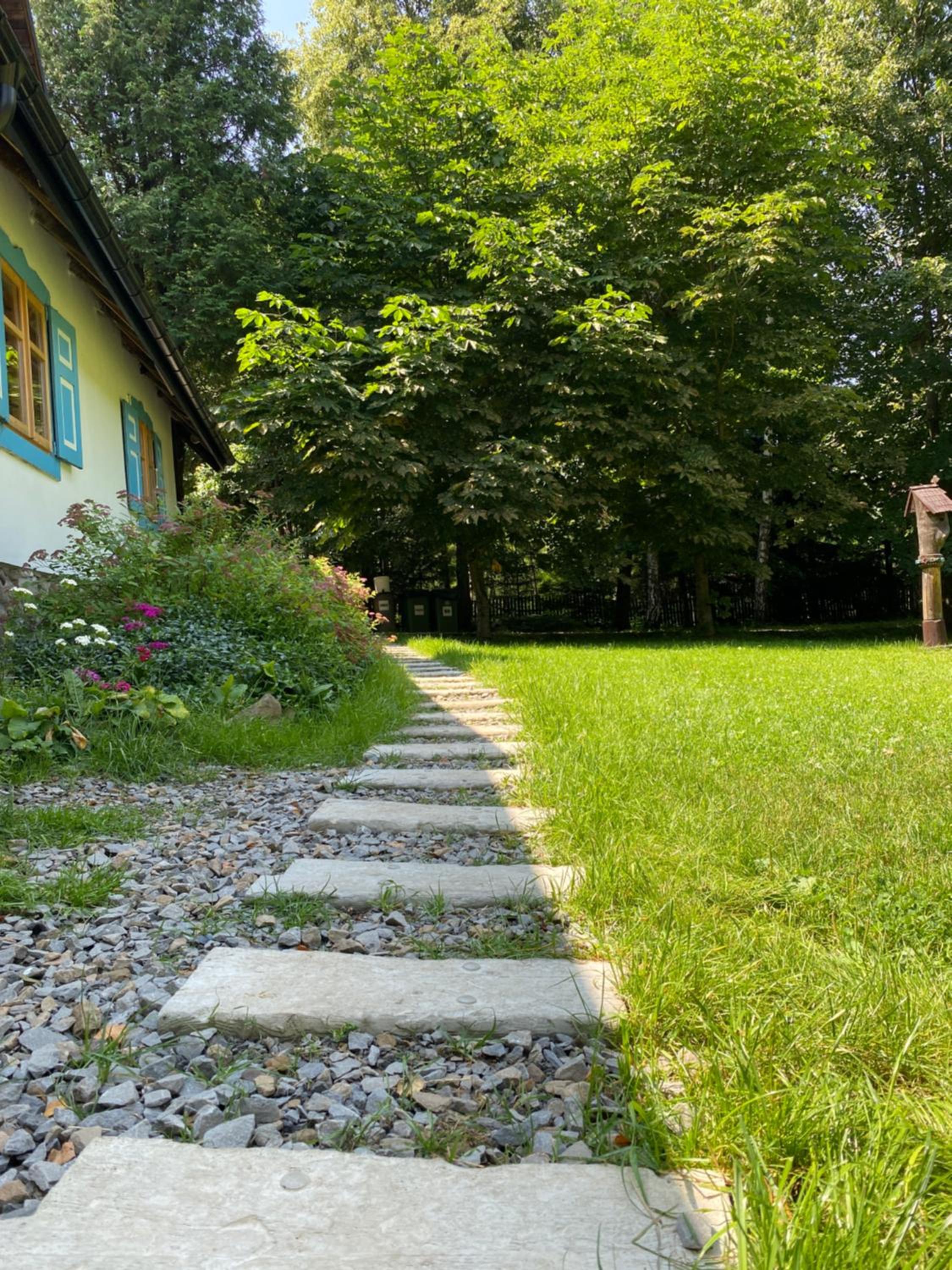 Bieszczadzka Samotnia view 3