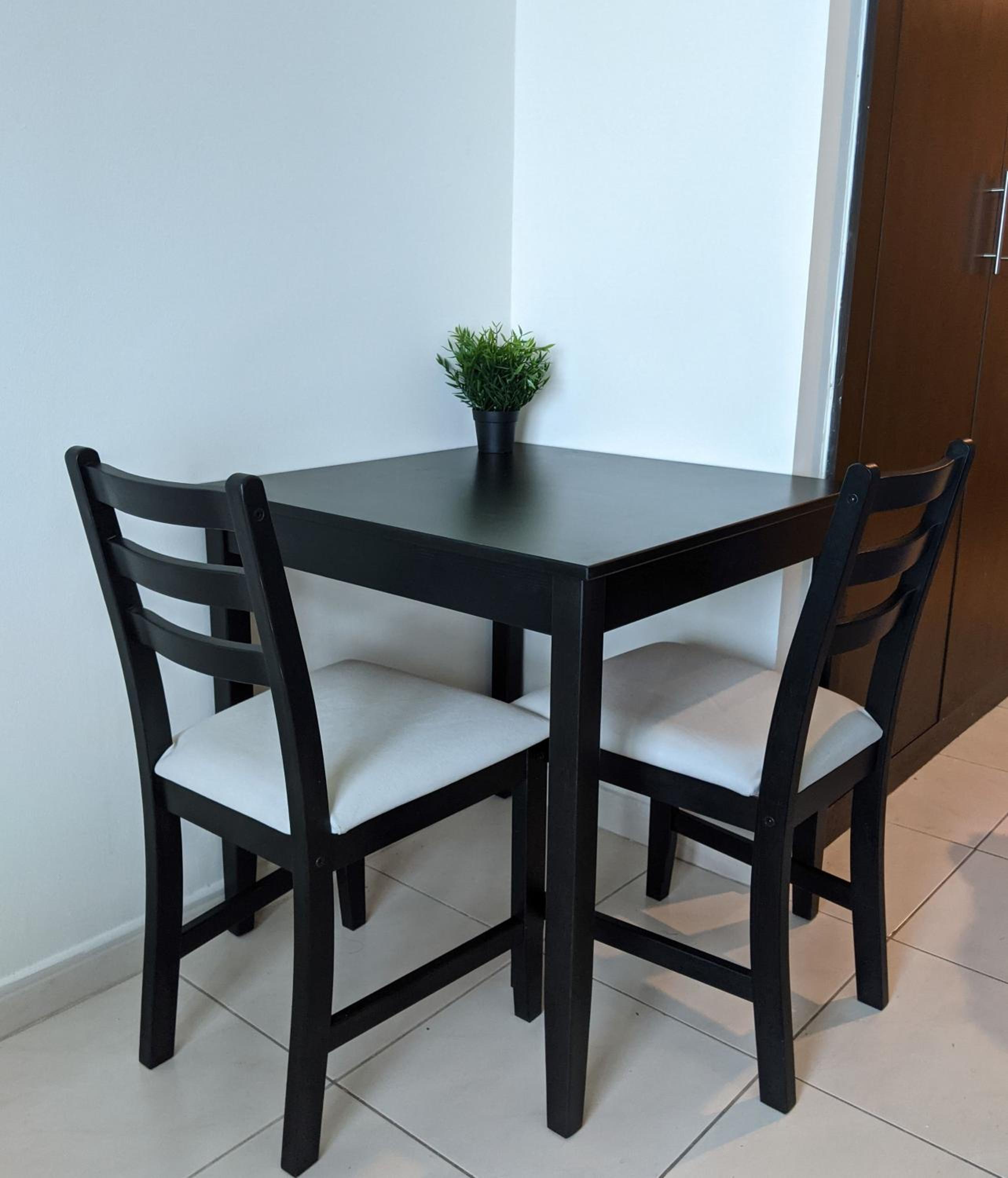Fully Furnished Studio with Golf views and Gym
