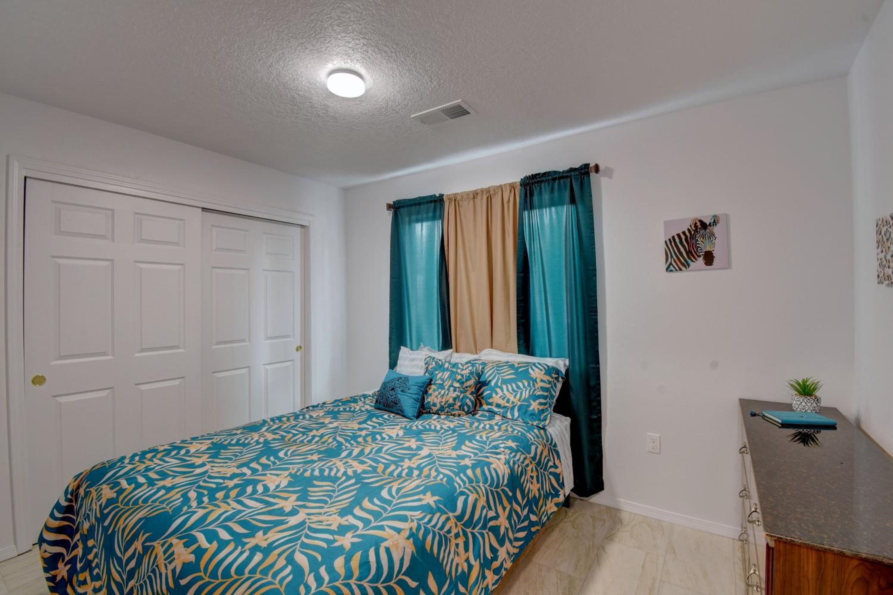 NEWLY RENOVATED home located in the heart of ABQ