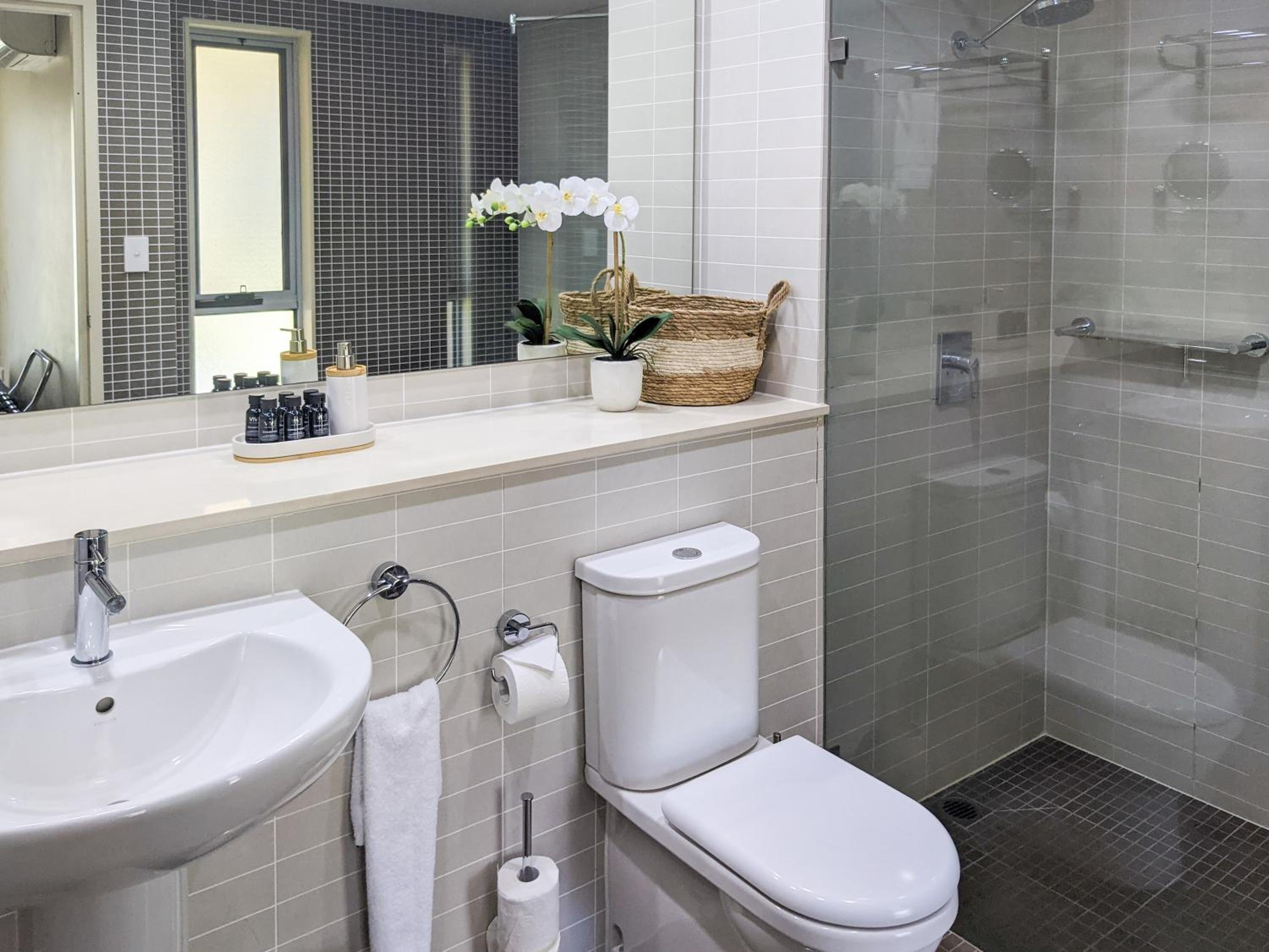 Jewel in the Crowne