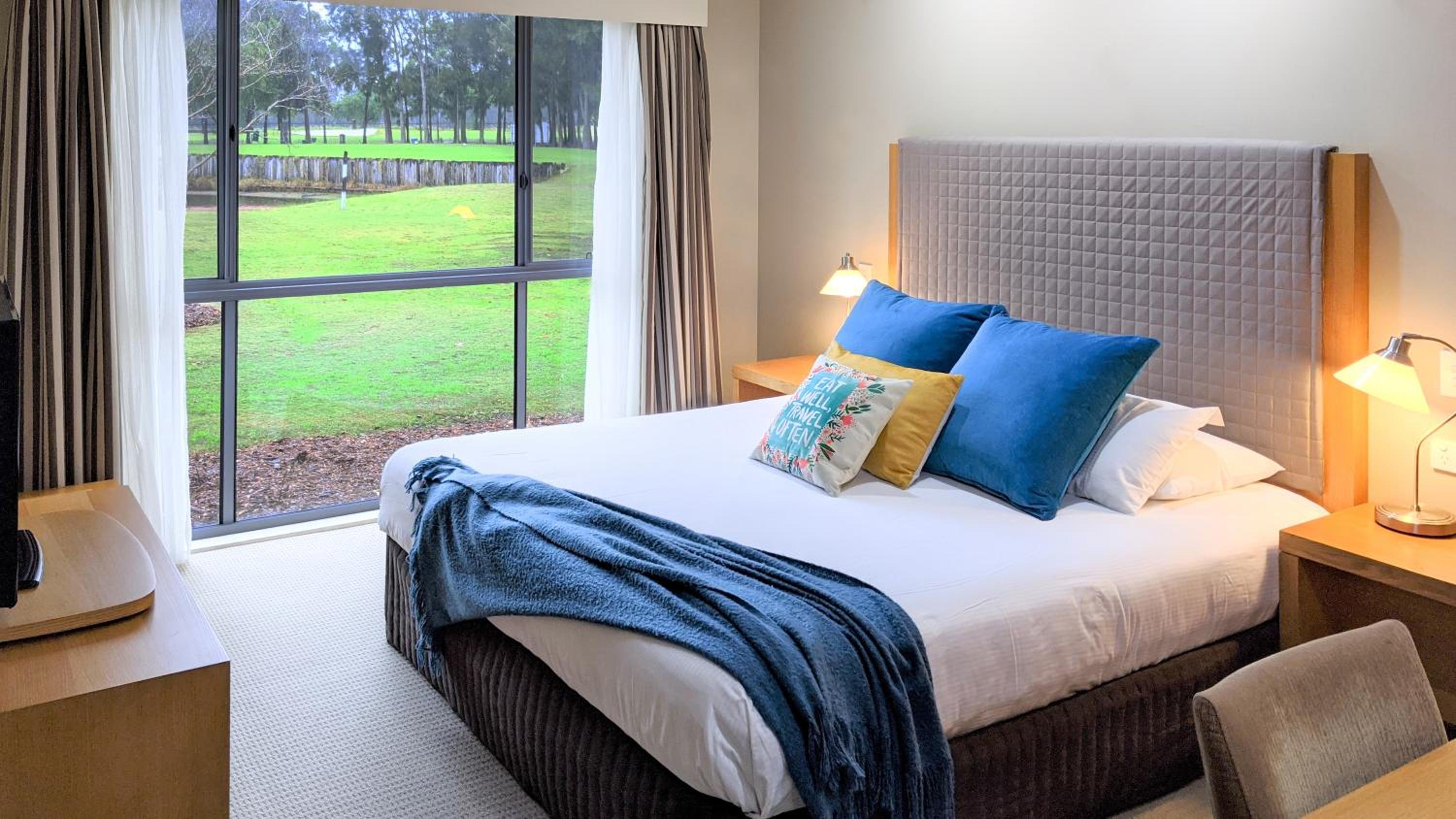 Jewel in the Crowne