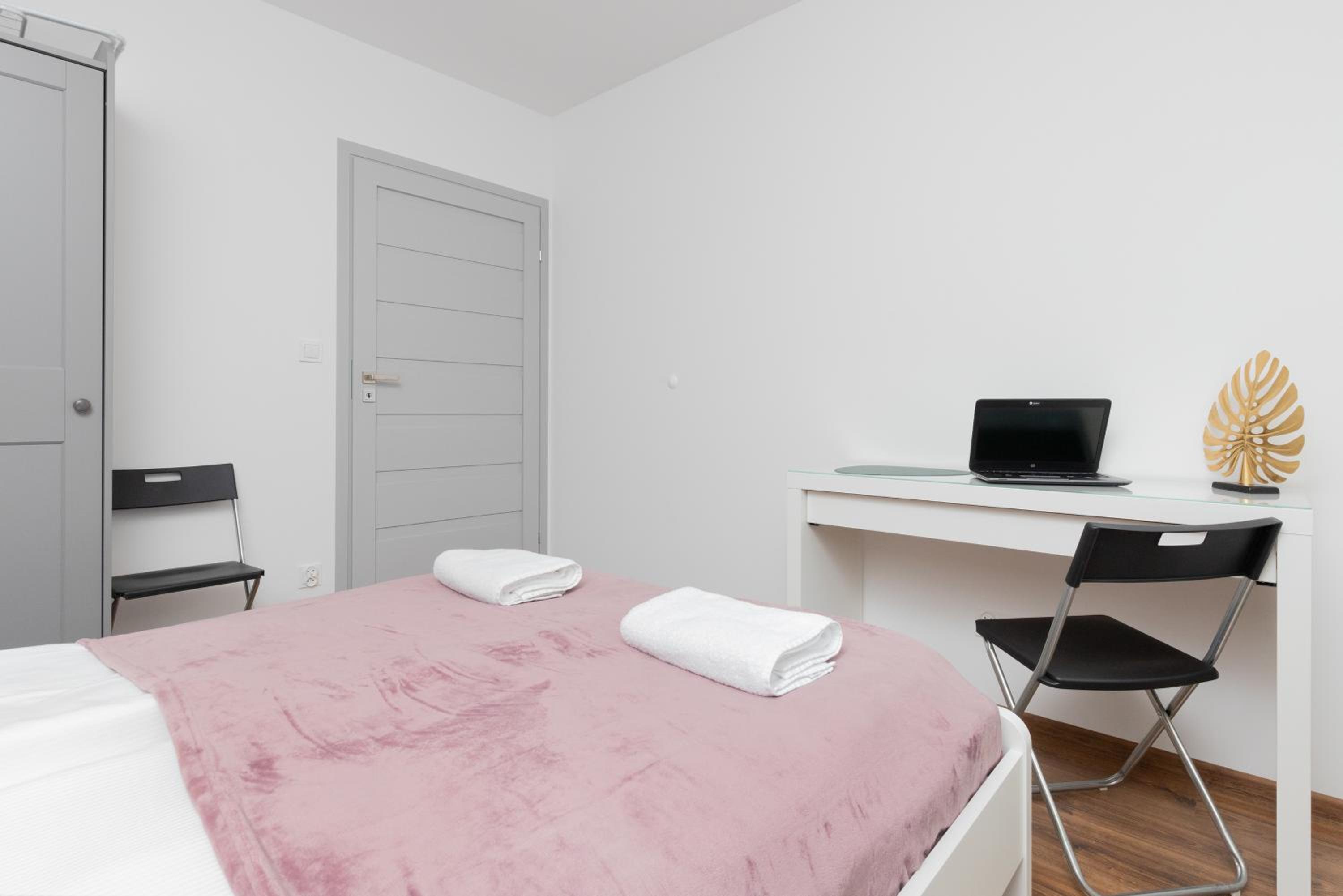 Rewita Wrzeszcz Apartments by Renters view 3