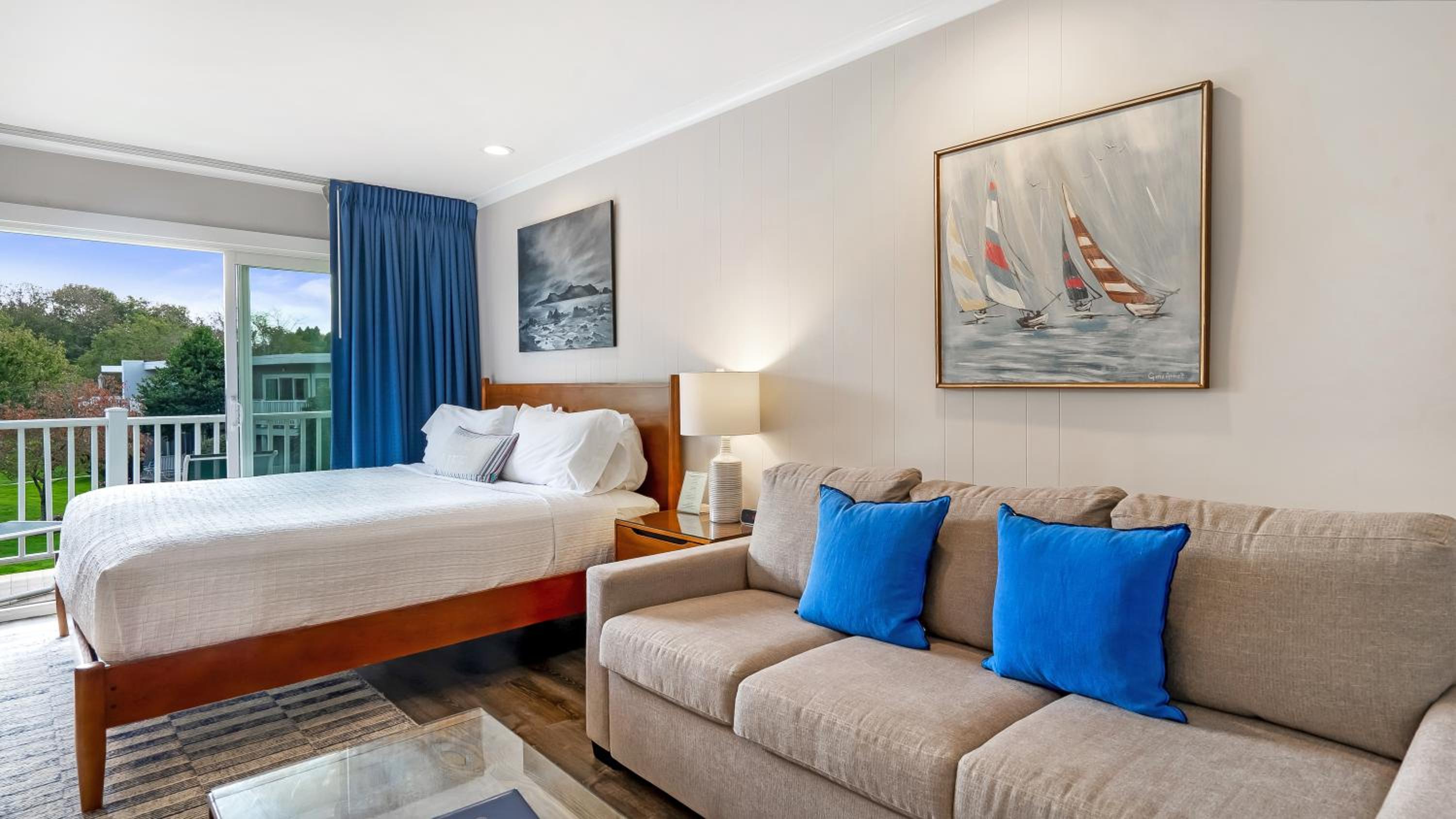 East Hampton House Resort 244