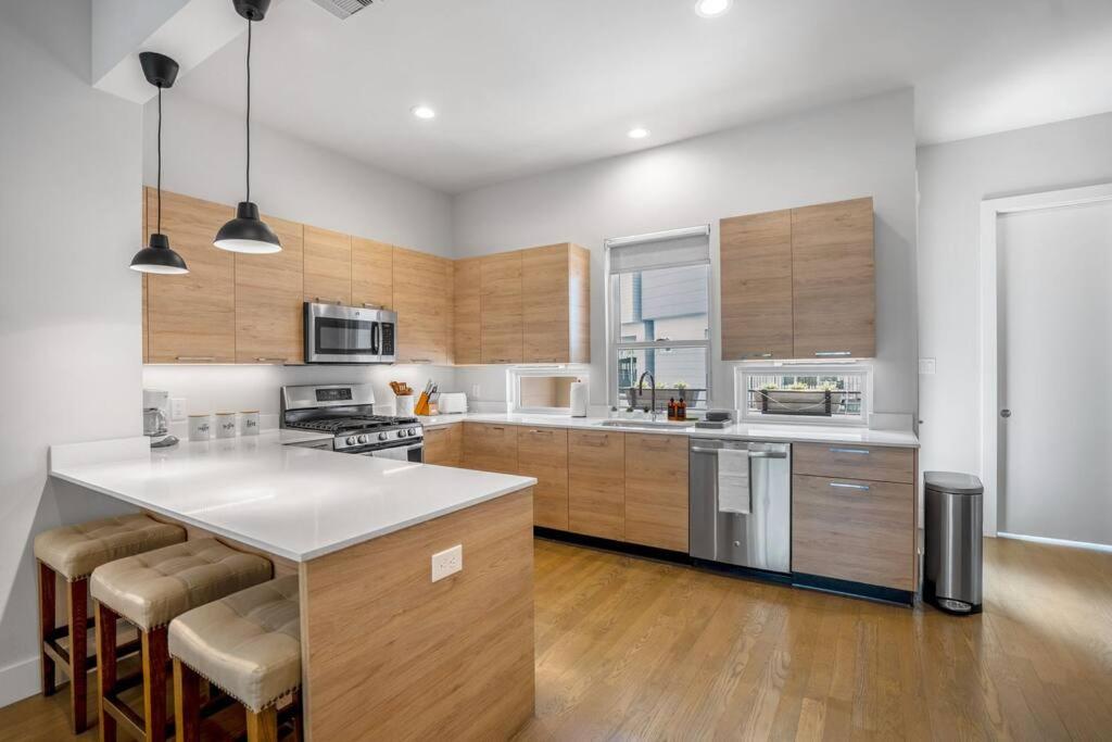 Ethereal Rooftop Retreat @ Midtown/Eado