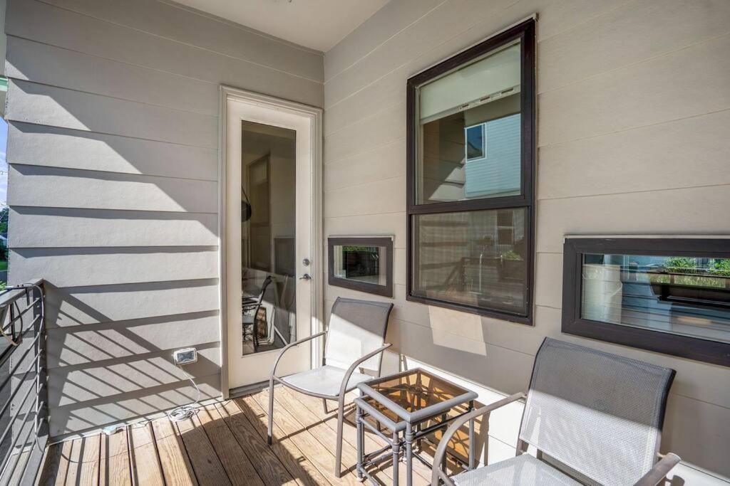 Ethereal Rooftop Retreat @ Midtown/Eado view 4