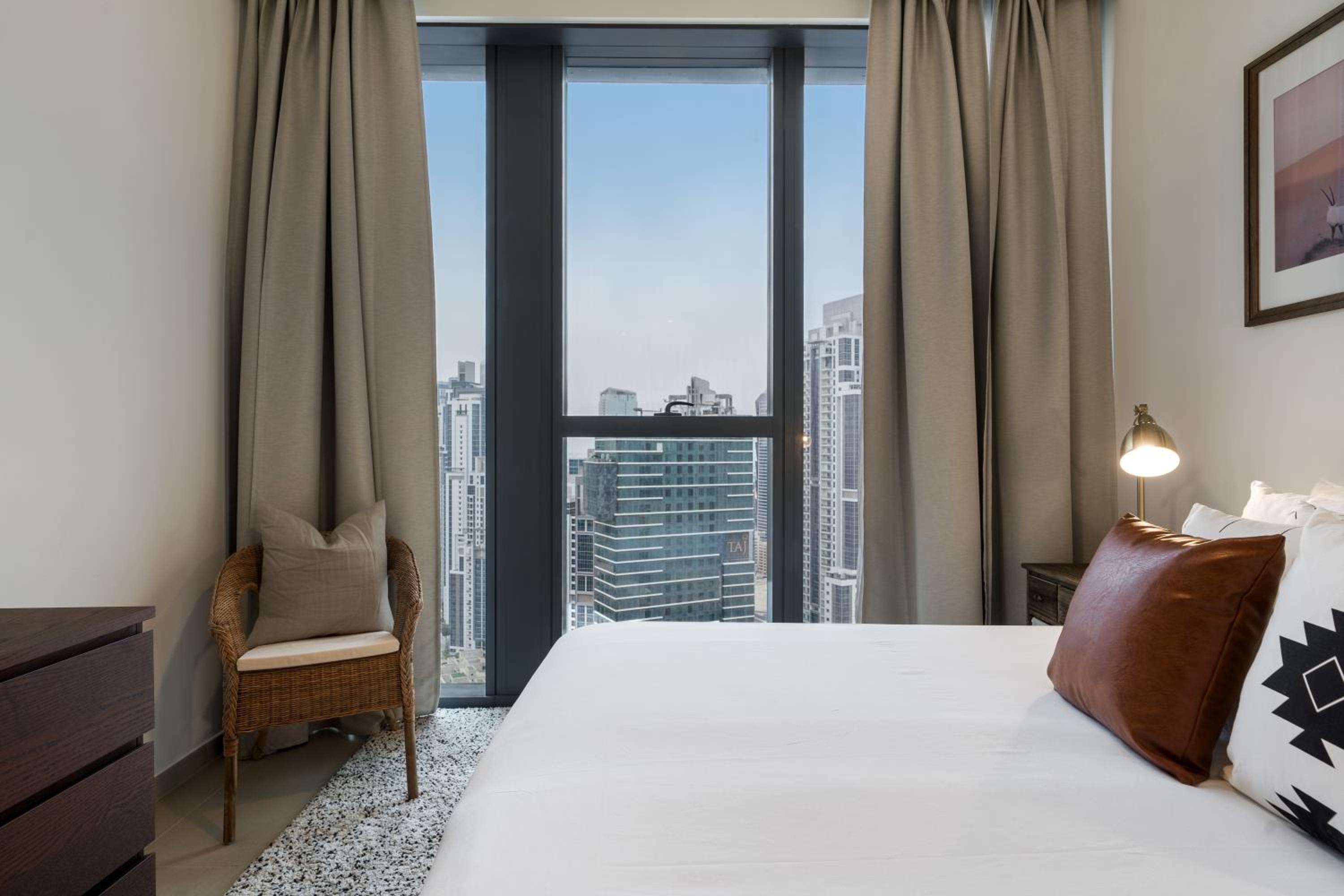 Breathtaking City Views From DT Apt with Terrace