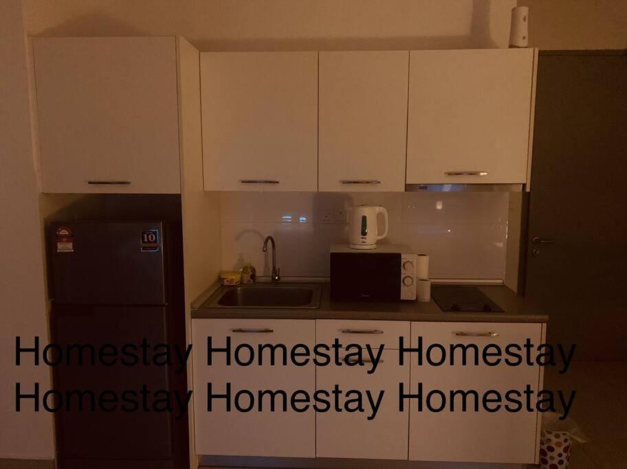 Romantic Staycation In City (Netflix + Sanitize) 5 photo 5