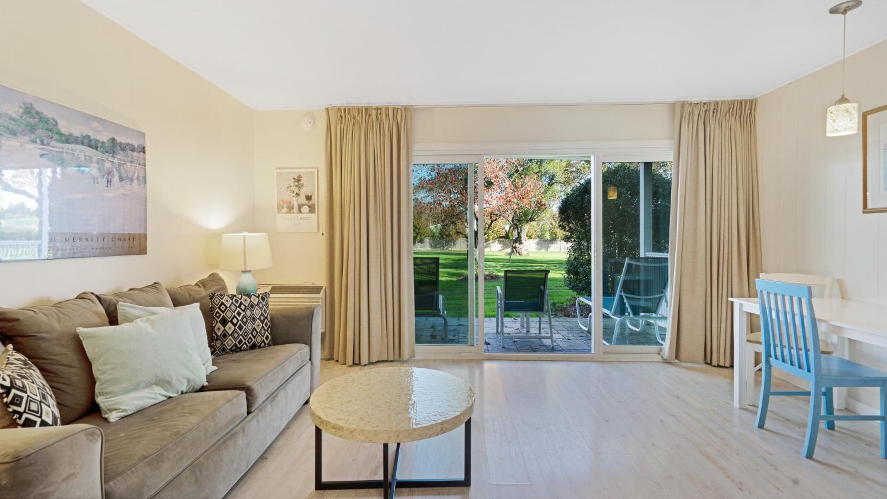 East Hampton House Resort 53