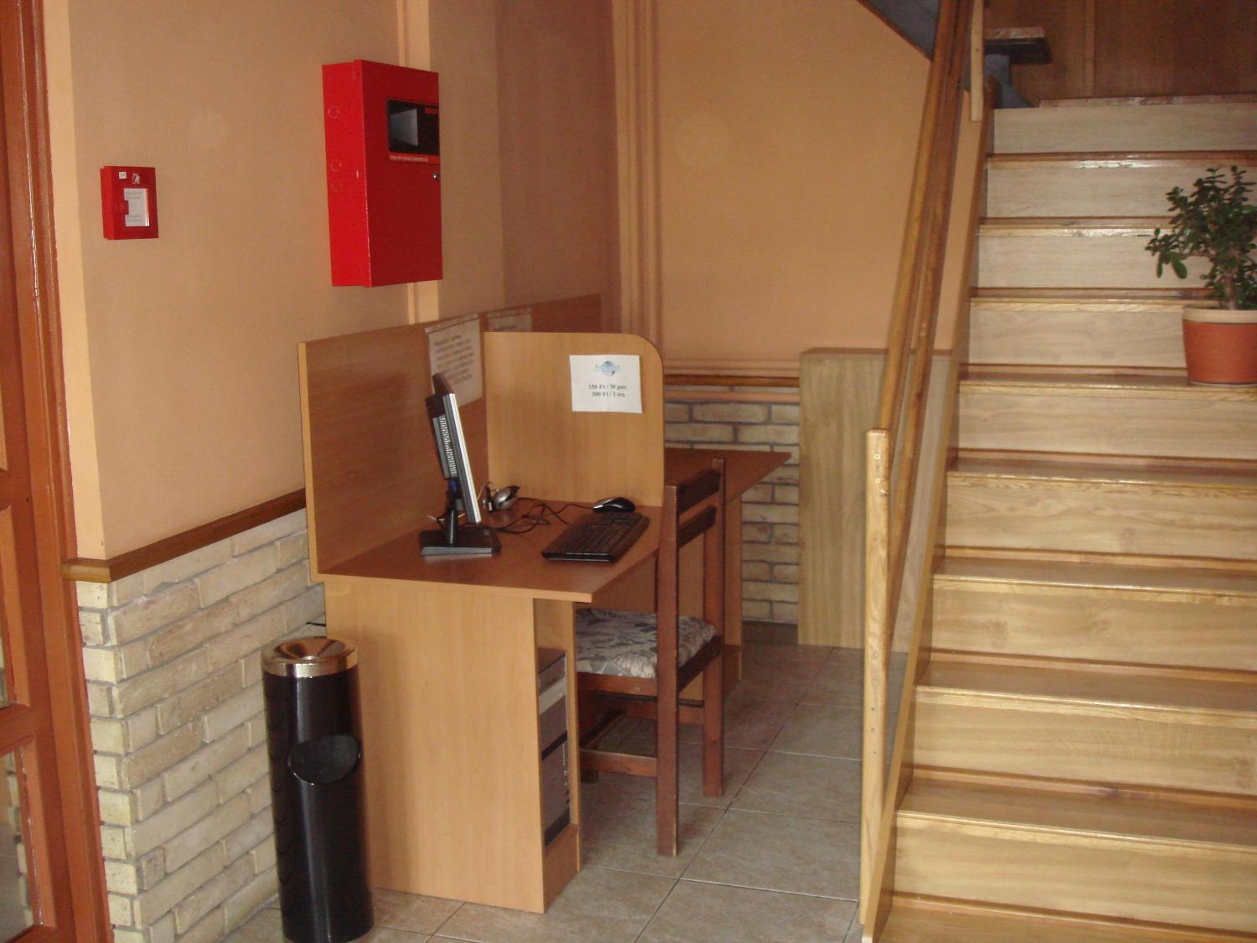 Photo 17