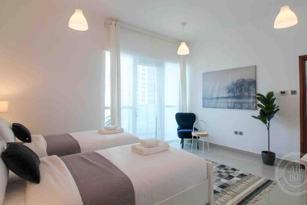 AIRDHP MARINA & SEA VIEW Modern 3 BED