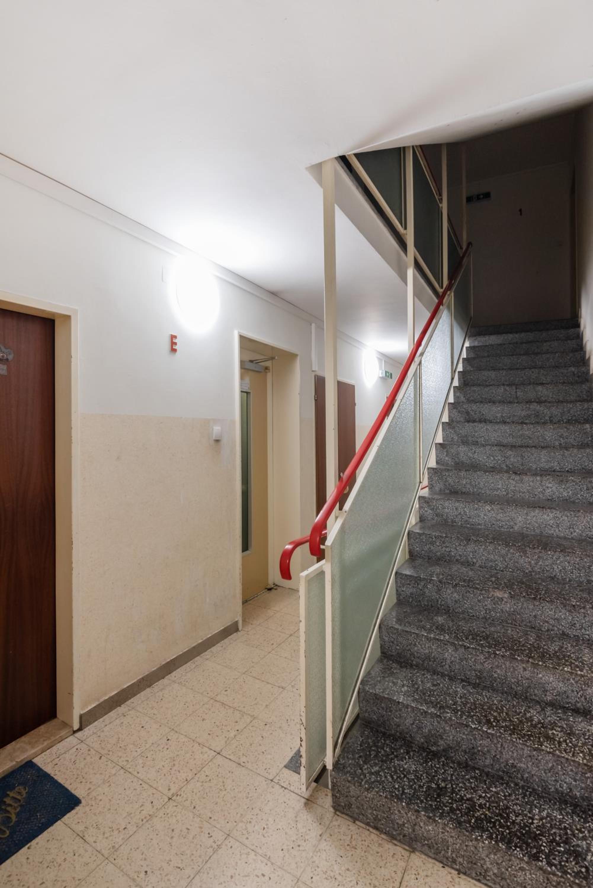 Modern, bright Studio -close to the center in a quiet area