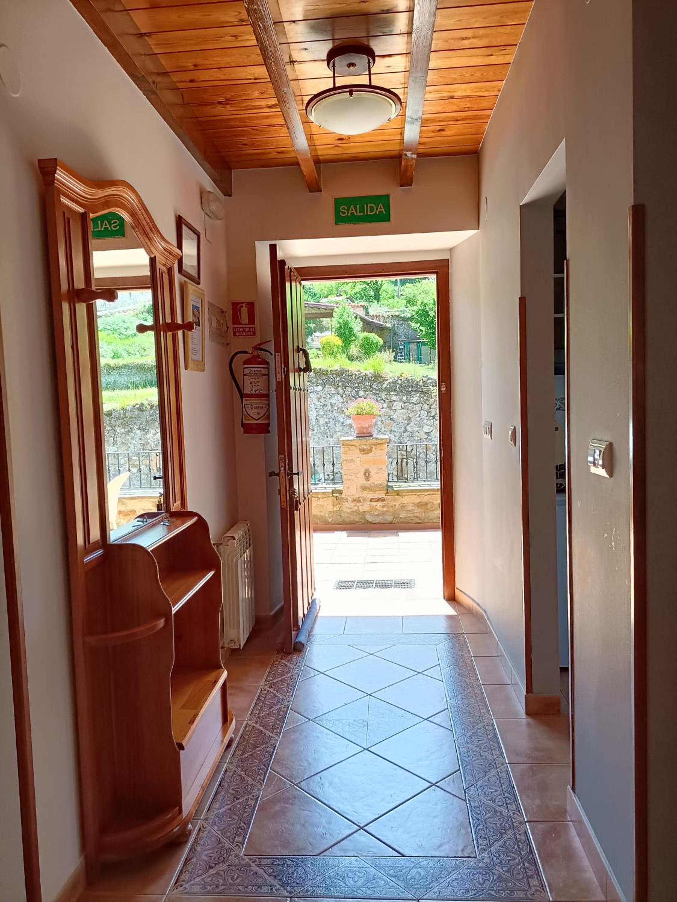 Apartamentos rurales La Casa Vieja De Alceda