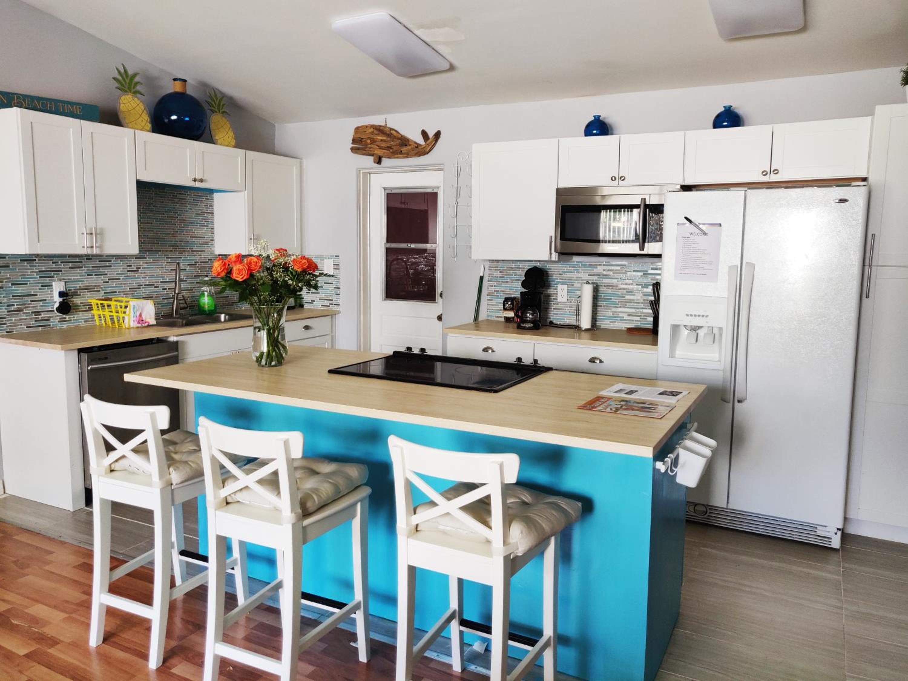 Near the Beach 3 bed 2bath sleeps 6 — photo 3