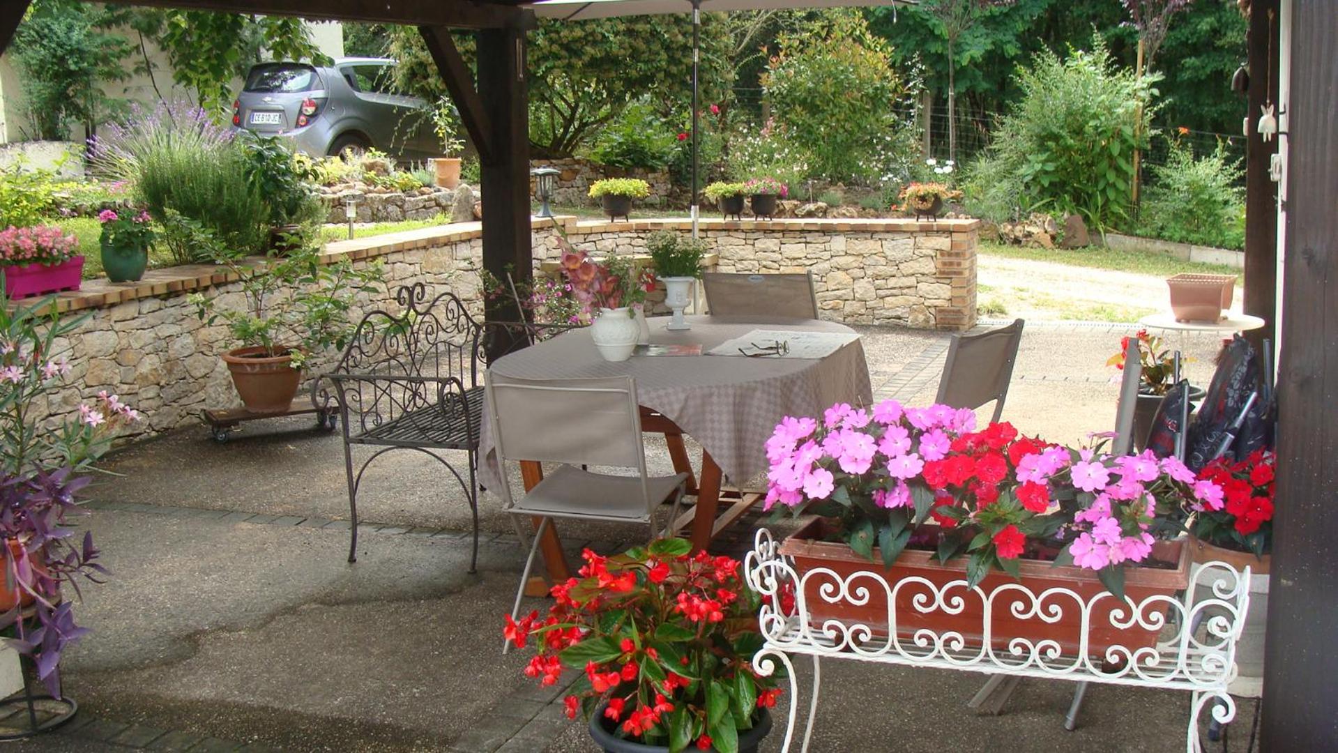 Le Guinguetton Chambre d'hôtes view 3