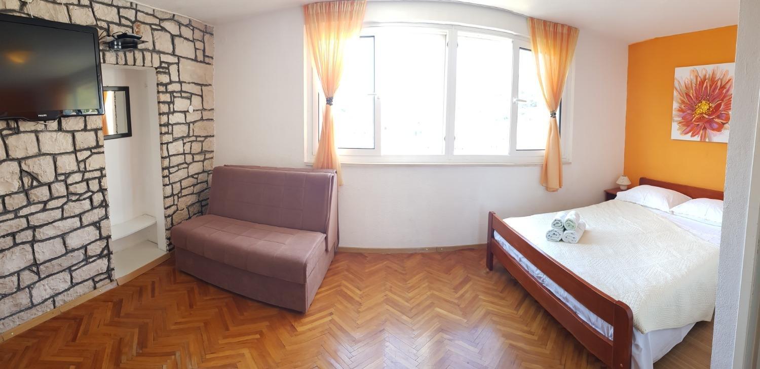 Holiday home Žarko - 50m to the sea