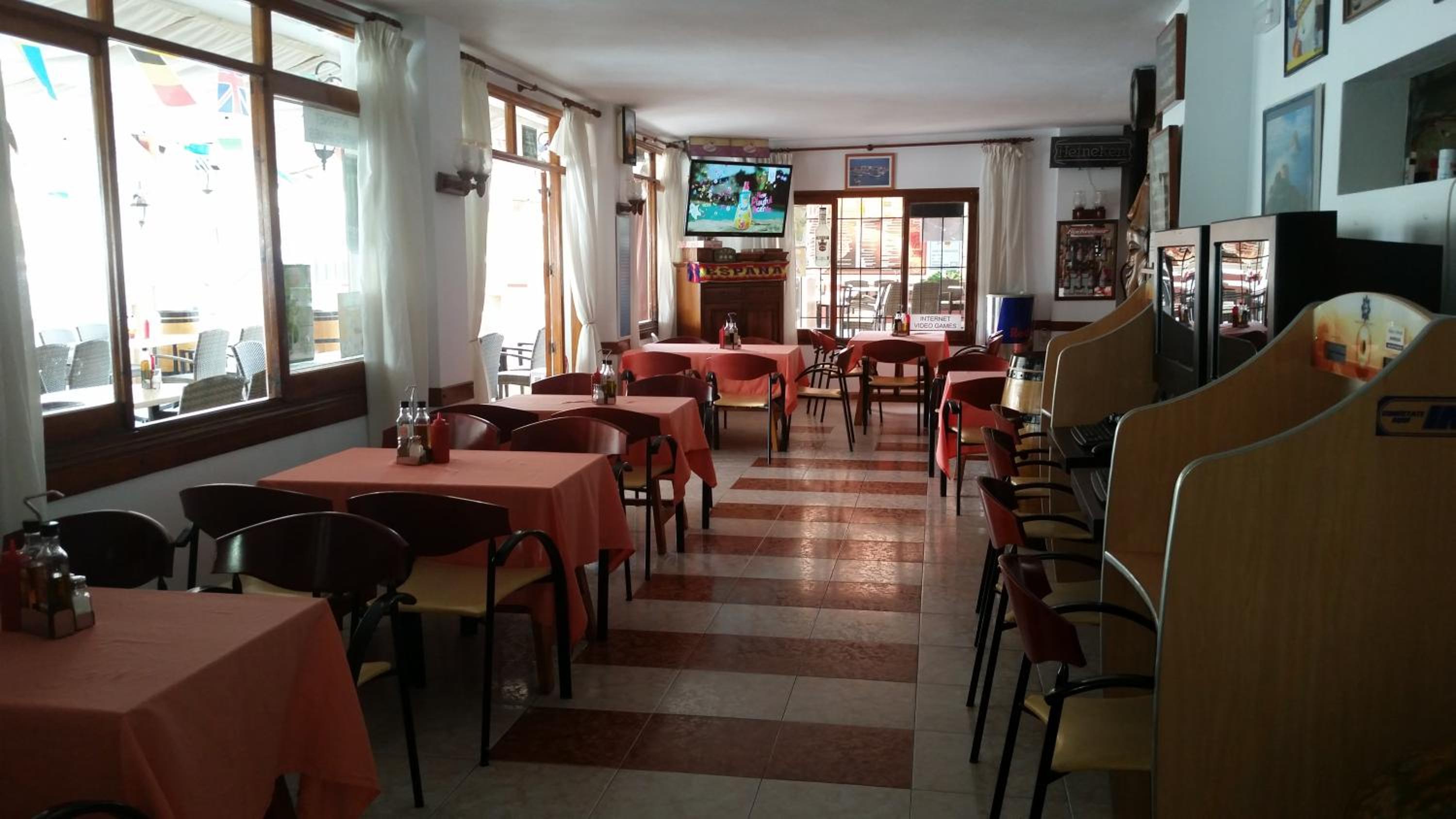 restaurant
