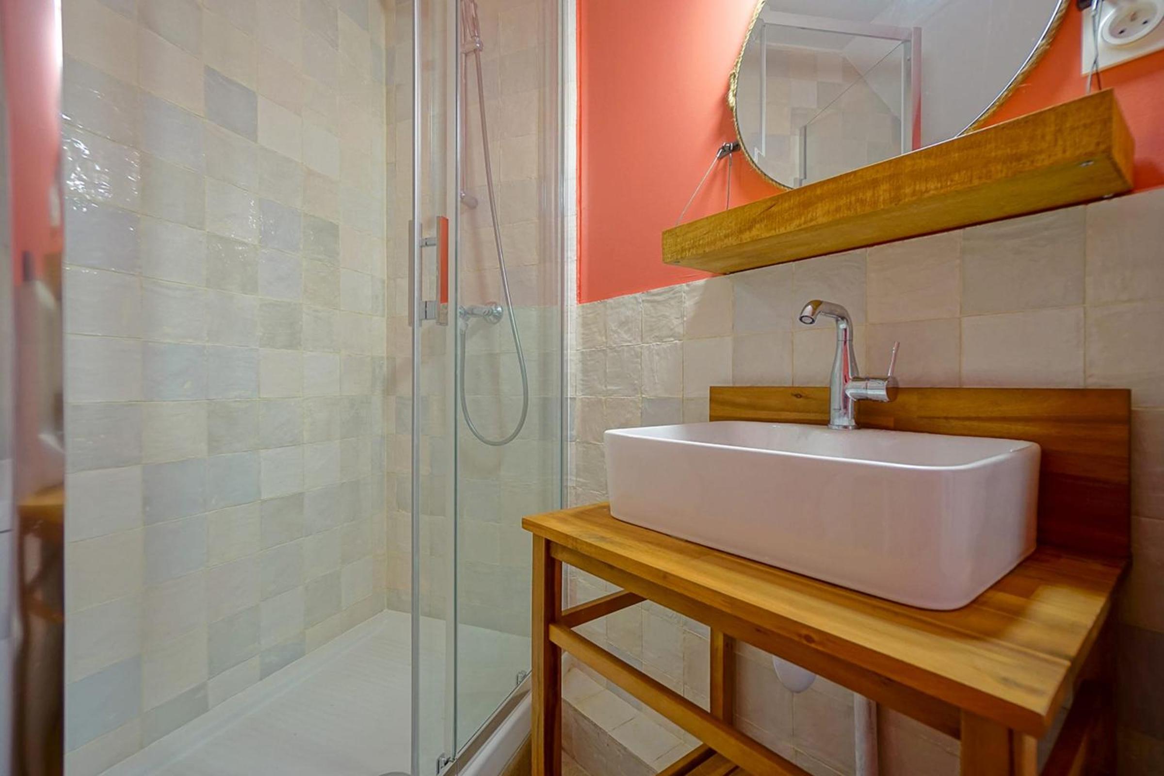 Beautiful Bright Apartment Near The Marais