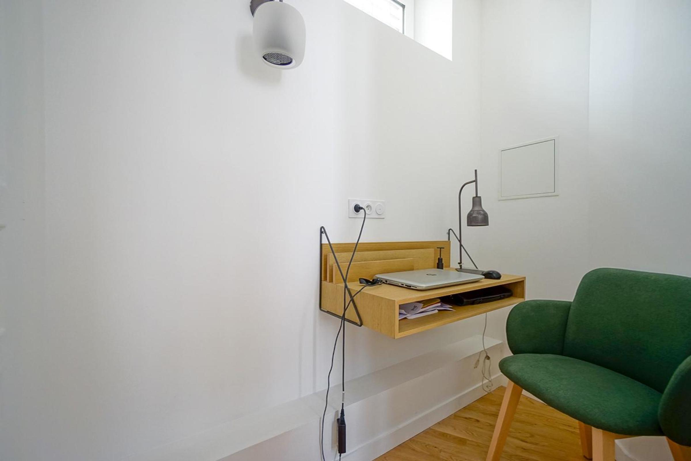 Beautiful Bright Apartment Near The Marais