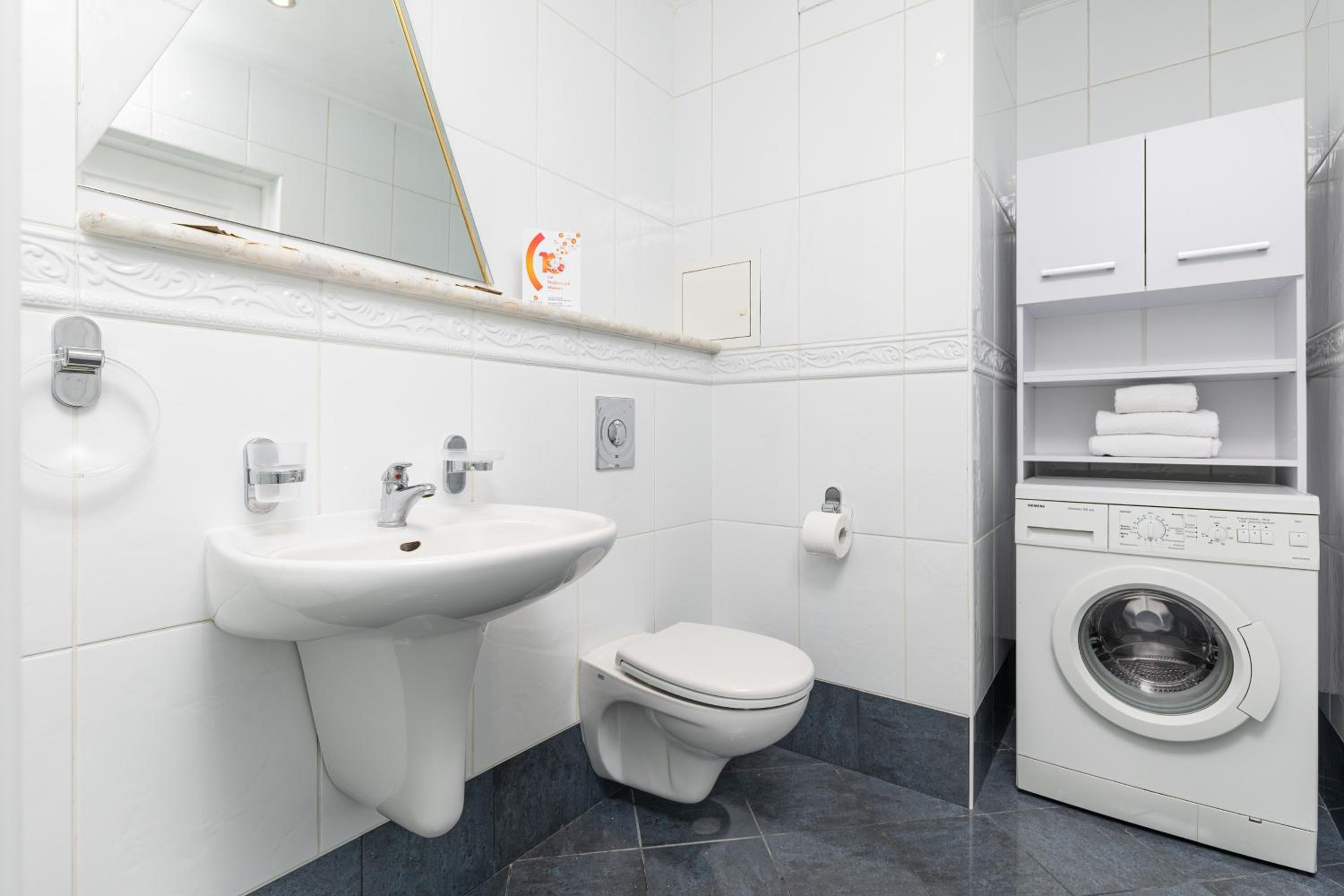 JANTAR APARTAMENTY -Port Kołobrzeg- Westerplatte z garażem view 2