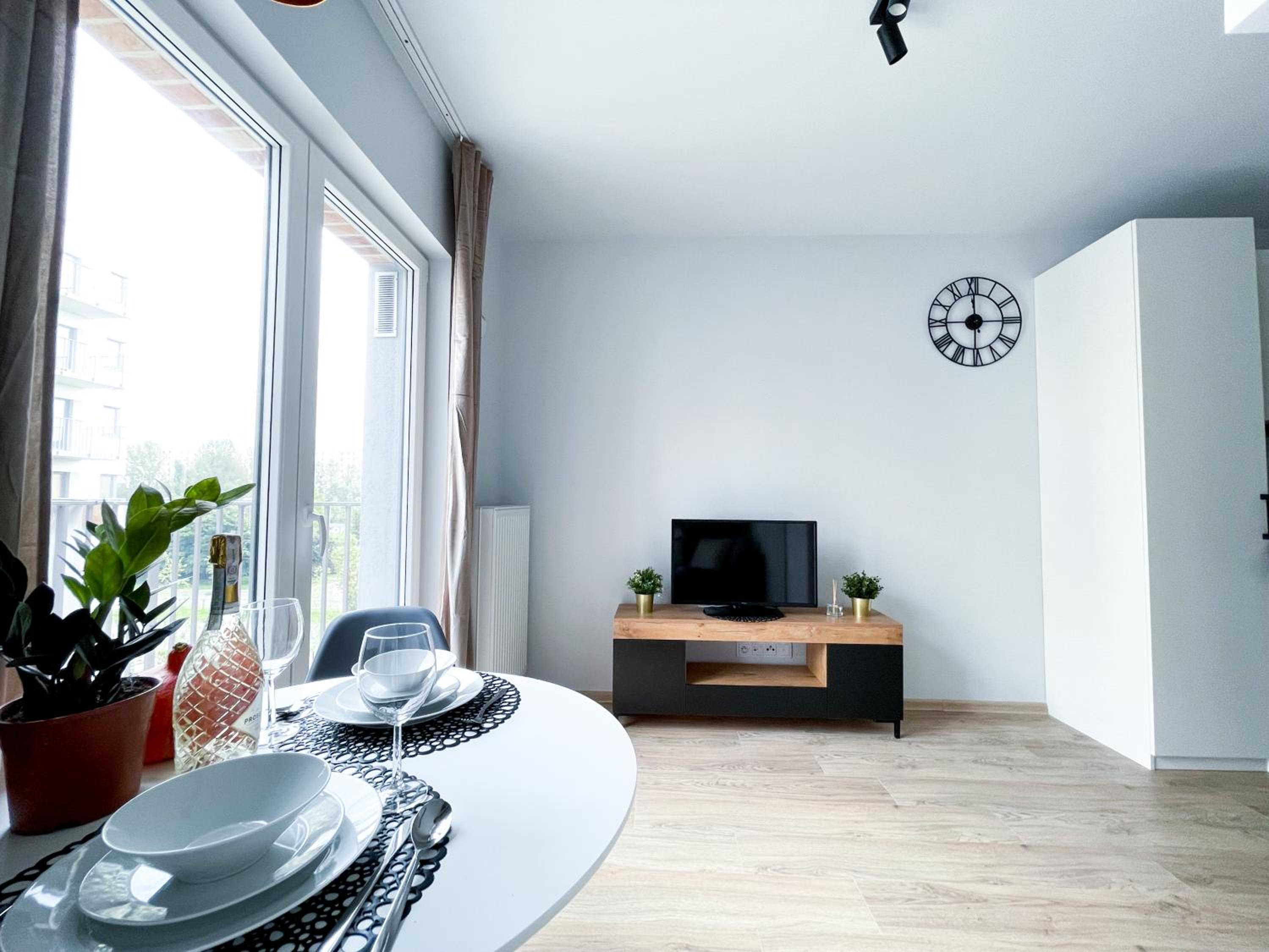 SuperApart Wileńska 14 view 5