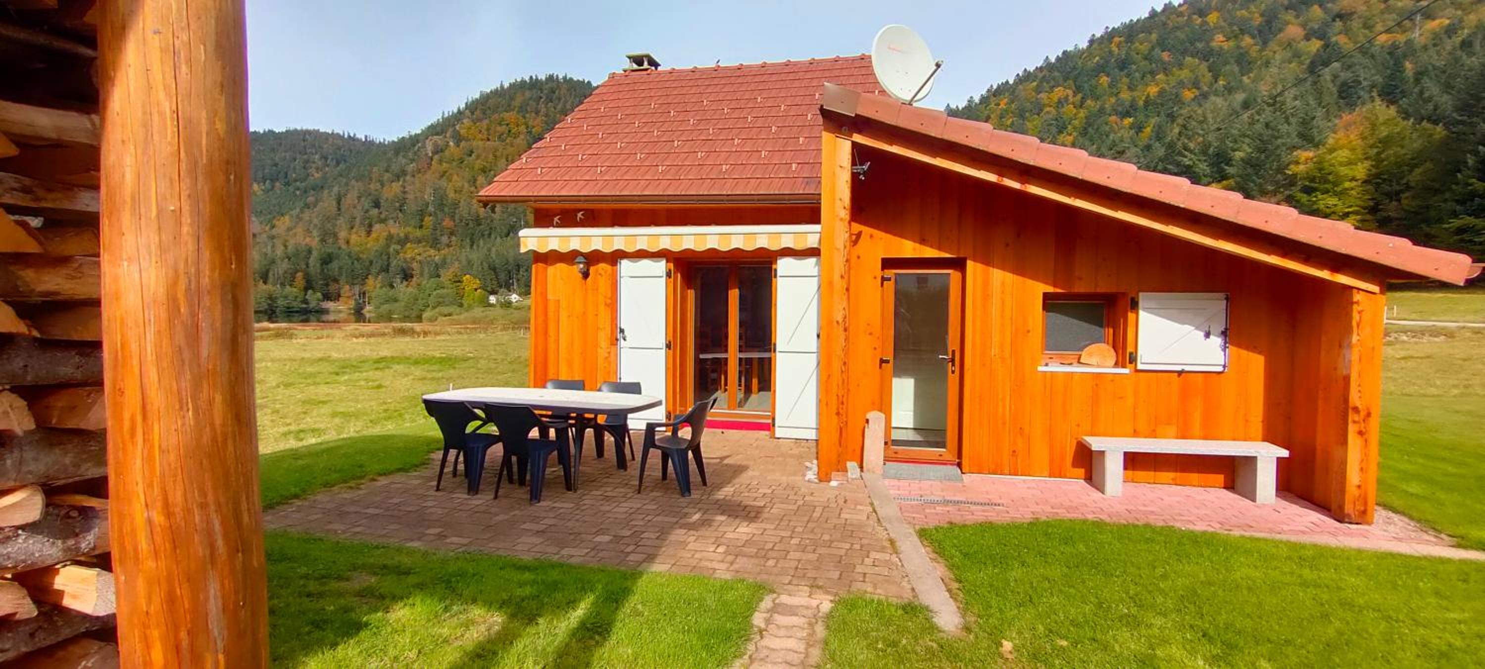 Chalet pour amoureux de la nature avec vue sur le lac de Retournemer photo 4