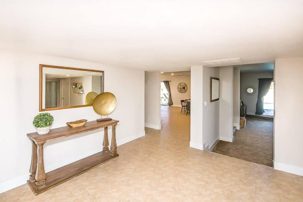 Palm Paradise Water Views Heated Pool & Spa! view 3