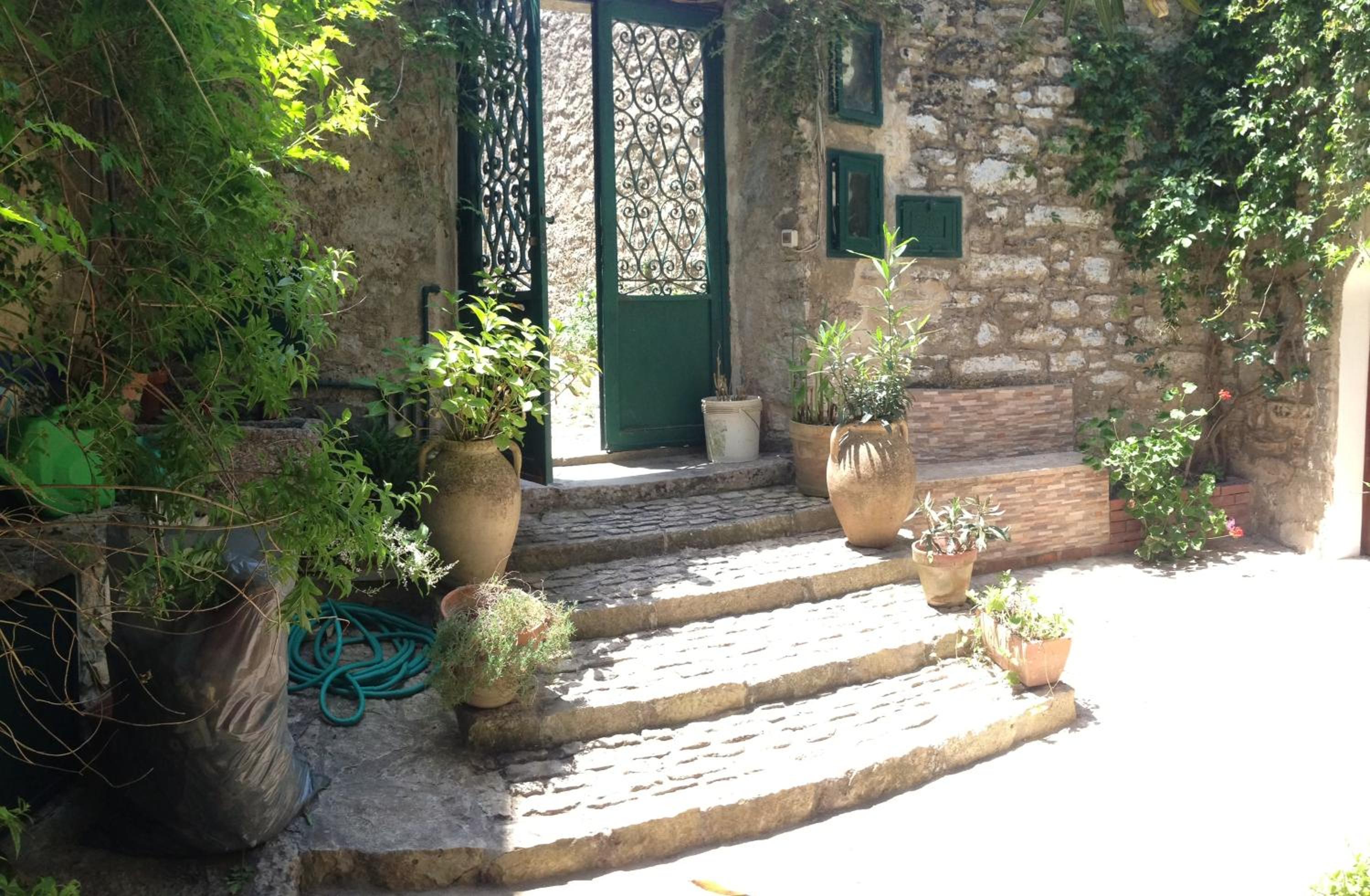 Cortile Via Sales 11 view 3