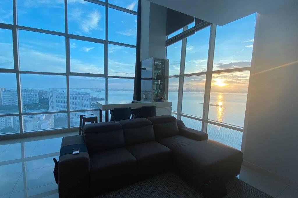 The Maritime Suite @ Panoramic Duplex photo 7