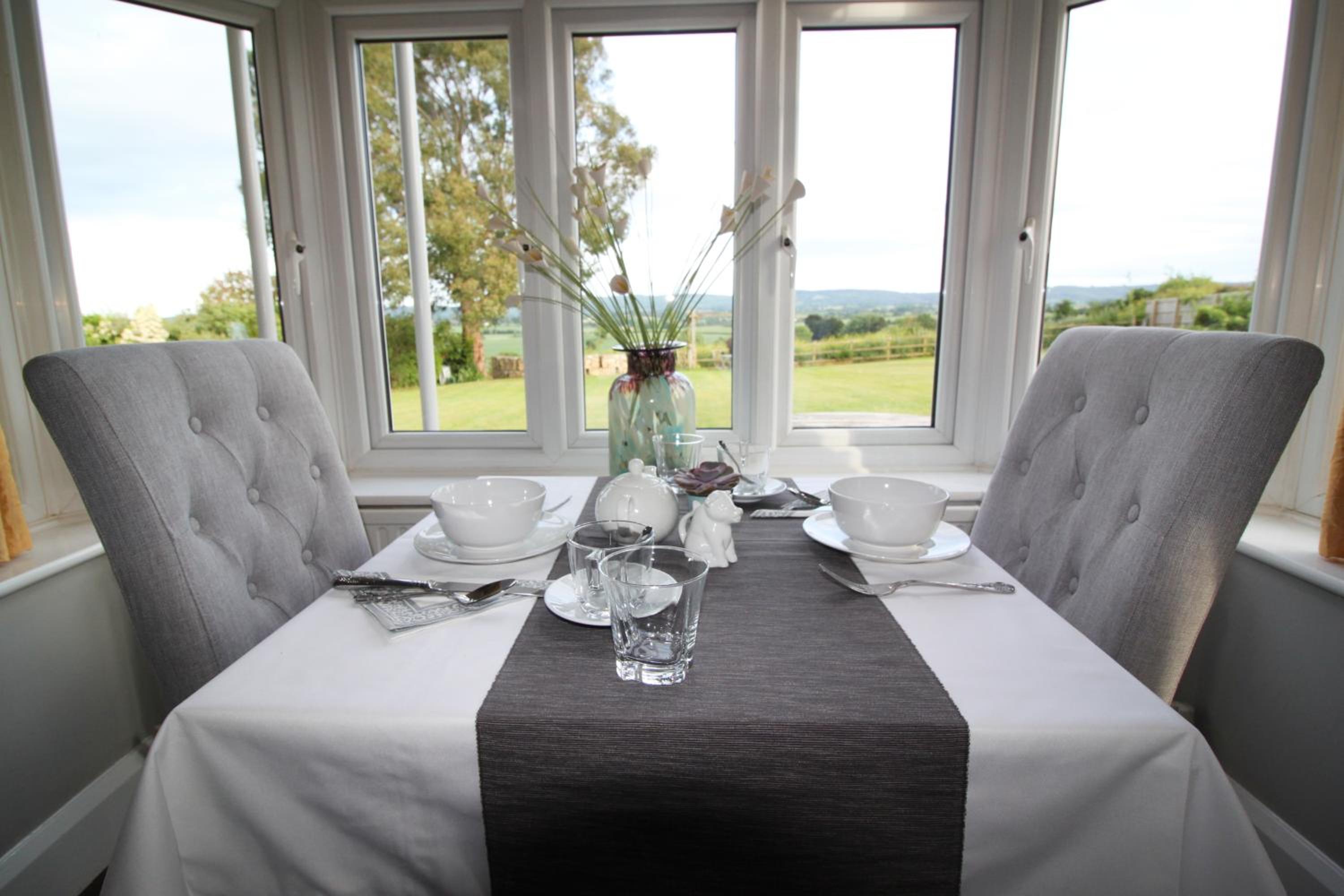 Stay at No. 2, photo 14