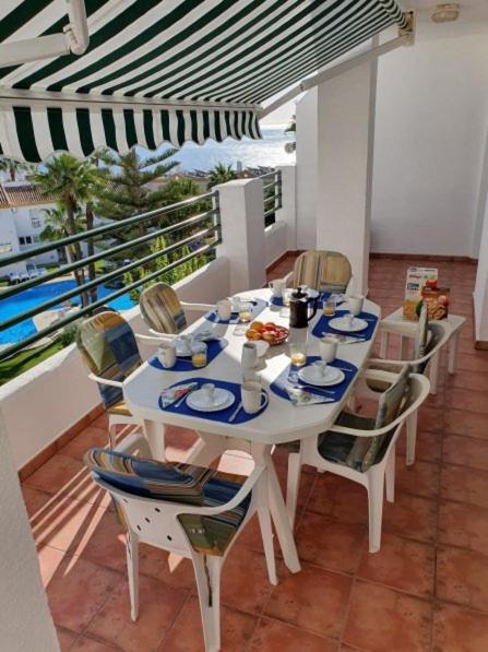 Lets in the Sun Marina del Sol Apartment photo 2