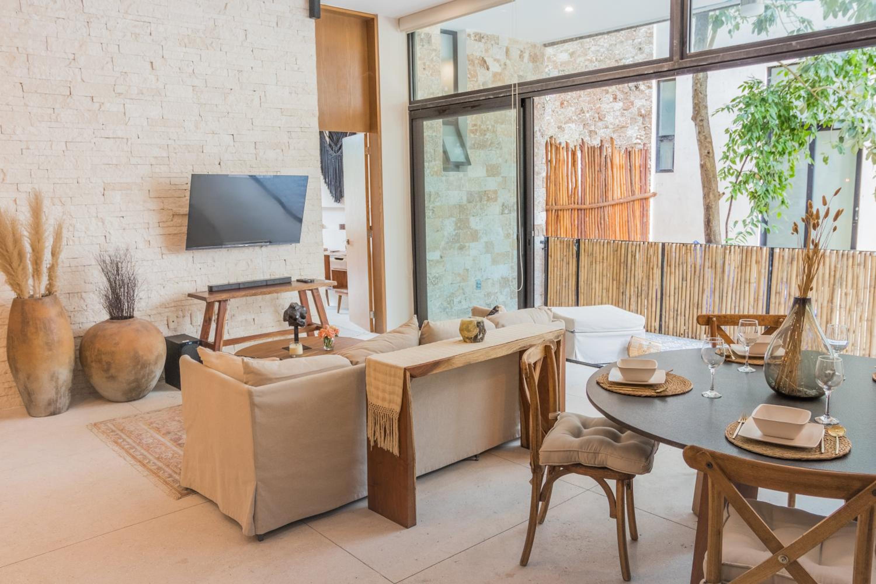 Lovely & Boho-Style 2BR Apartment Aldea Zama Insta-Worthy Pool, Uncovered Patio & Terrace
