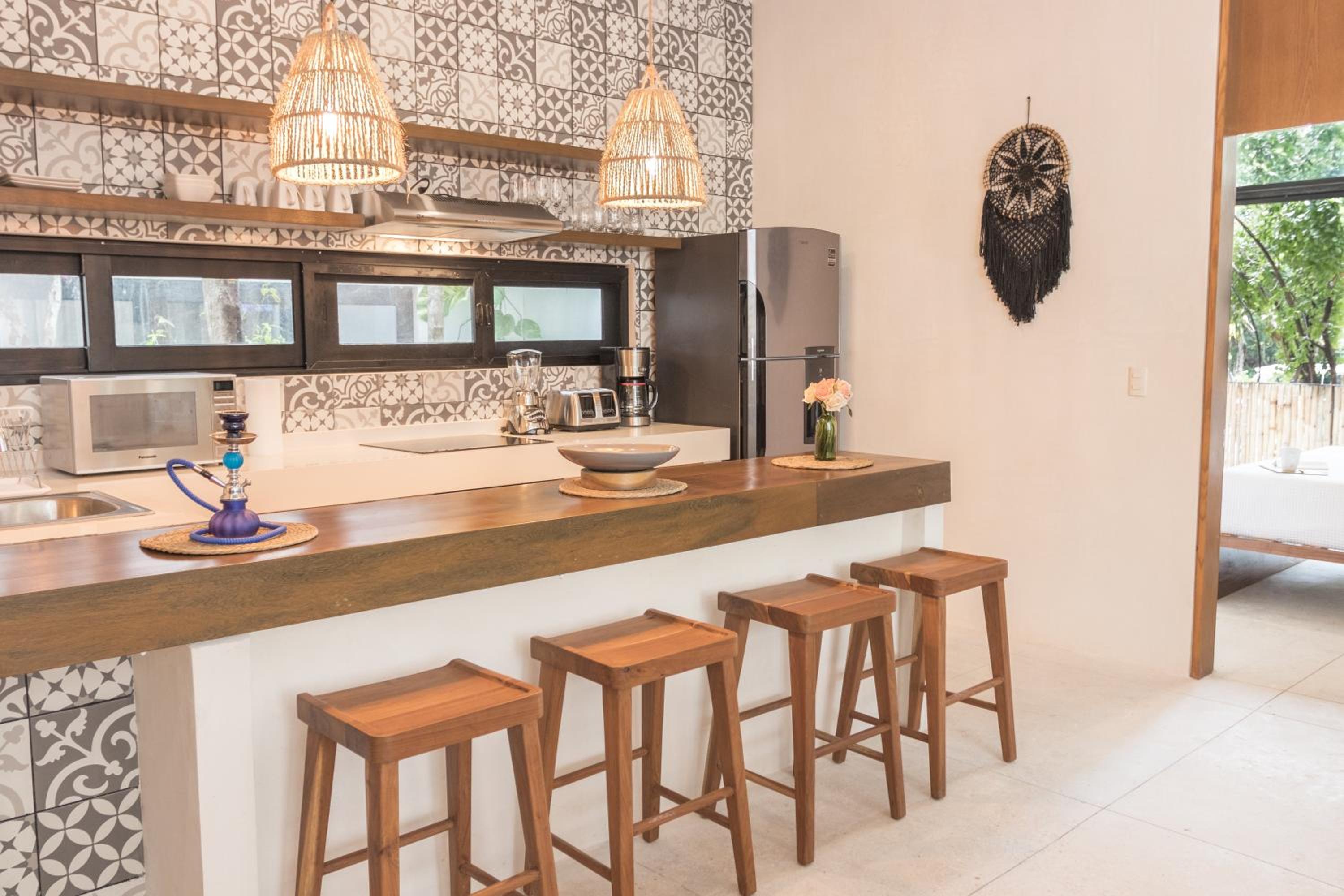 Lovely & Boho-Style 2BR Apartment Aldea Zama Insta-Worthy Pool, Uncovered Patio & Terrace