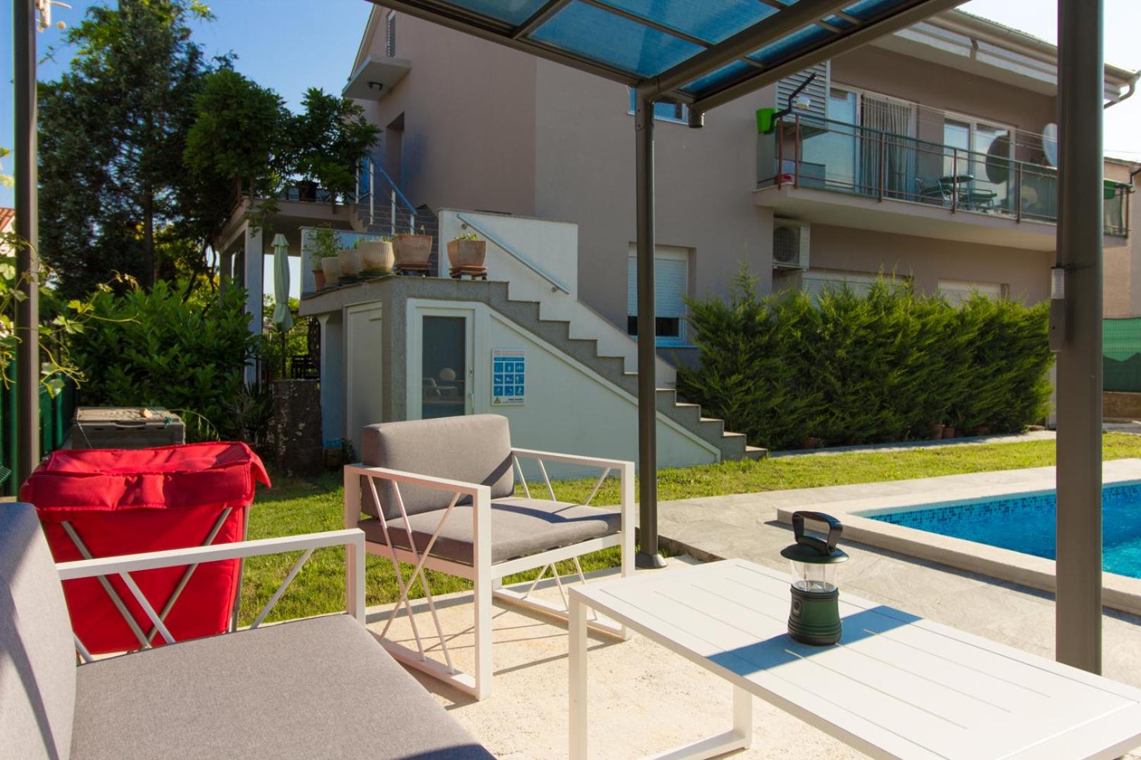 Lovely holiday home Pjacal II with pool in Pula